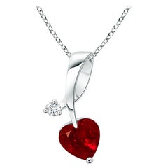 ANGARA Ciondolo di rubino naturale a forma di cuore da 0.55 carati con diamante in platino