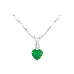Smeraldo naturale a forma di cuore di Angara con ciondolo di diamanti in oro bianco 14 carati