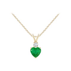 Smeraldo naturale a forma di cuore di Angara con ciondolo di diamanti in oro giallo 14K