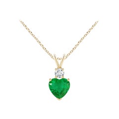 Smeraldo naturale a forma di cuore di Angara con ciondolo di diamanti in oro giallo 14K