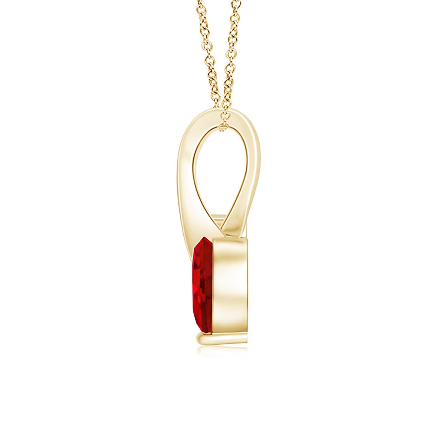 ANGARA Pendentif en or jaune avec rubis naturel en forme de cœur de 0,55 carat et diamants Neuf - En vente à Los Angeles, CA
