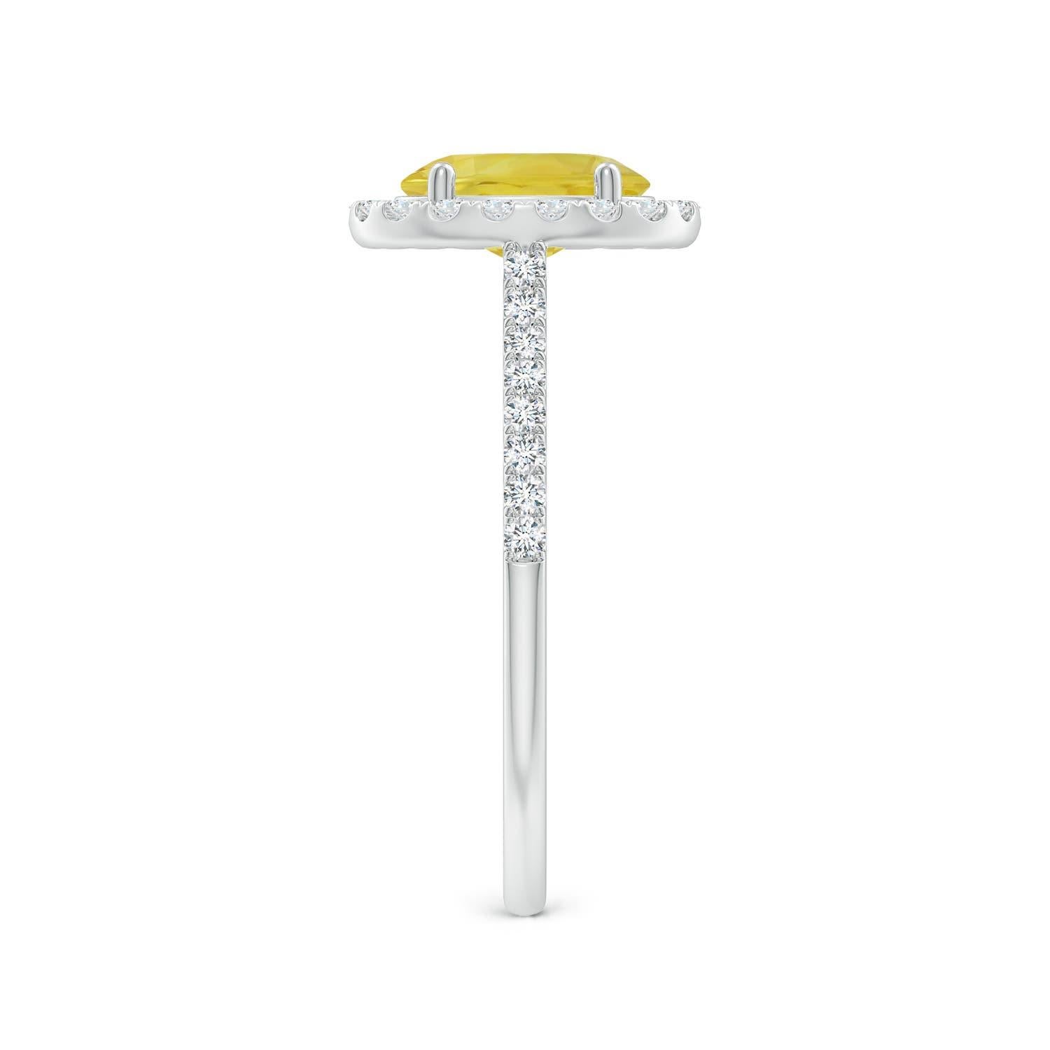 Bague de halo en saphir jaune ovale de 1,5 ct avec diamants en or 14K de la marque Angara Neuf - En vente à Los Angeles, CA