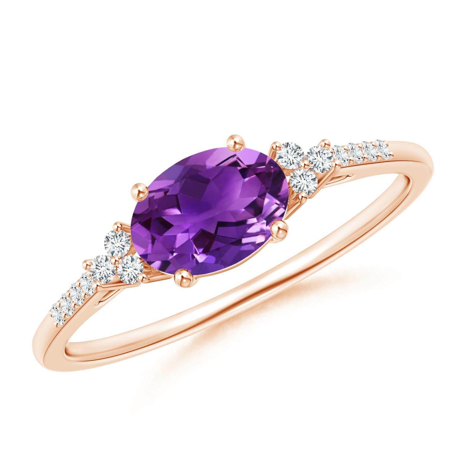 Anillo solitario de amatista ovalada natural Angara con trío de diamantes en oro macizo de 14 quilates en venta 2
