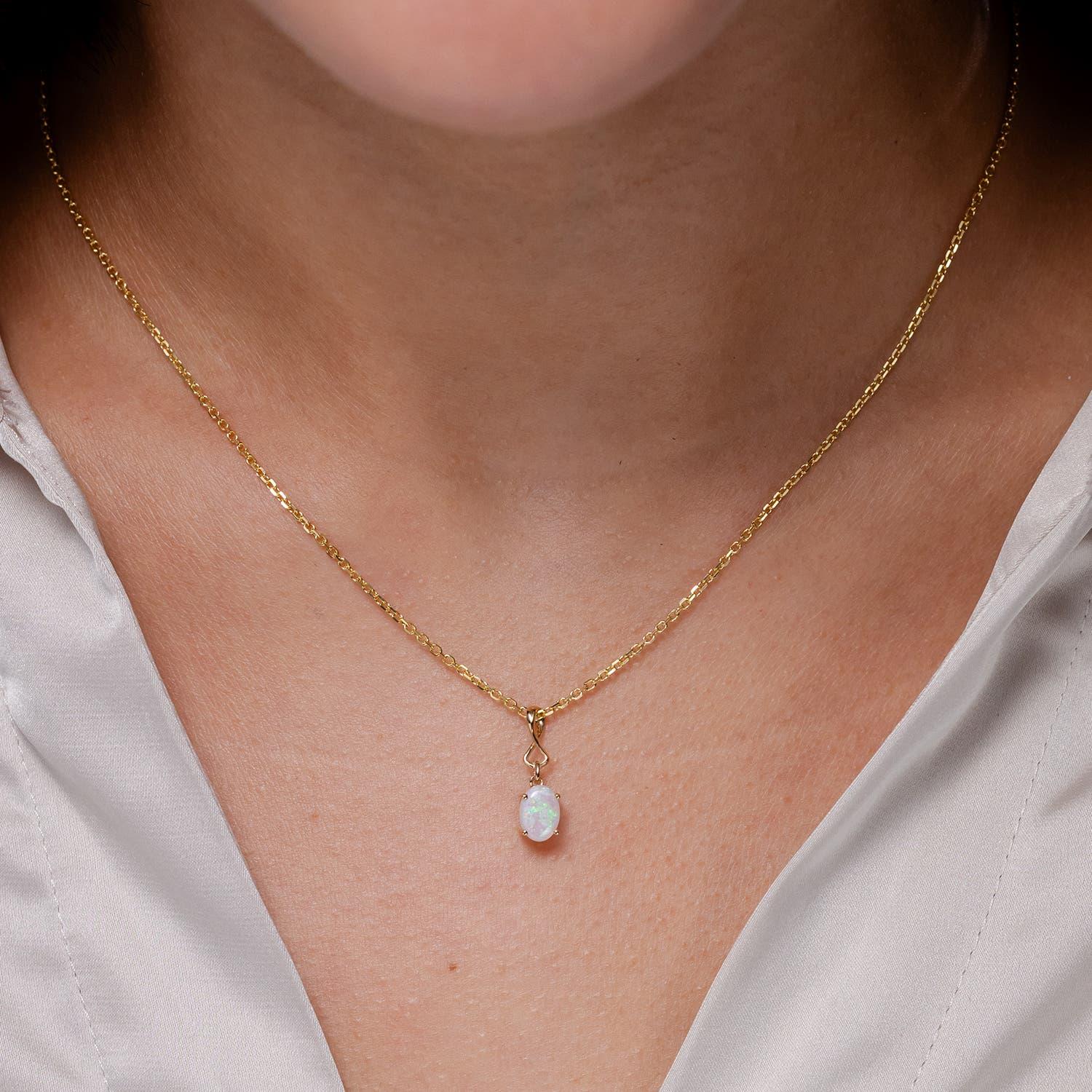 Moderne Pendentif pendentif en or massif 14K avec boucle à l'infini en Opale Naturelle Ovale Angara en vente