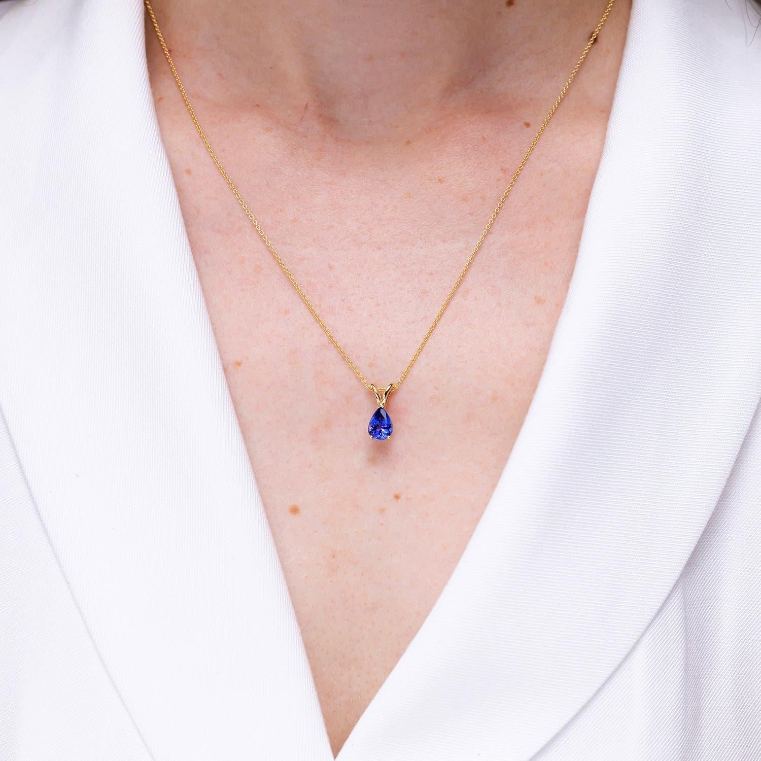 Angara Natural Pear-Shaped 1.1ct Tanzanite Solitaire Pendant in 14K Solid Gold In New Condition For Sale In Los Angeles, CA