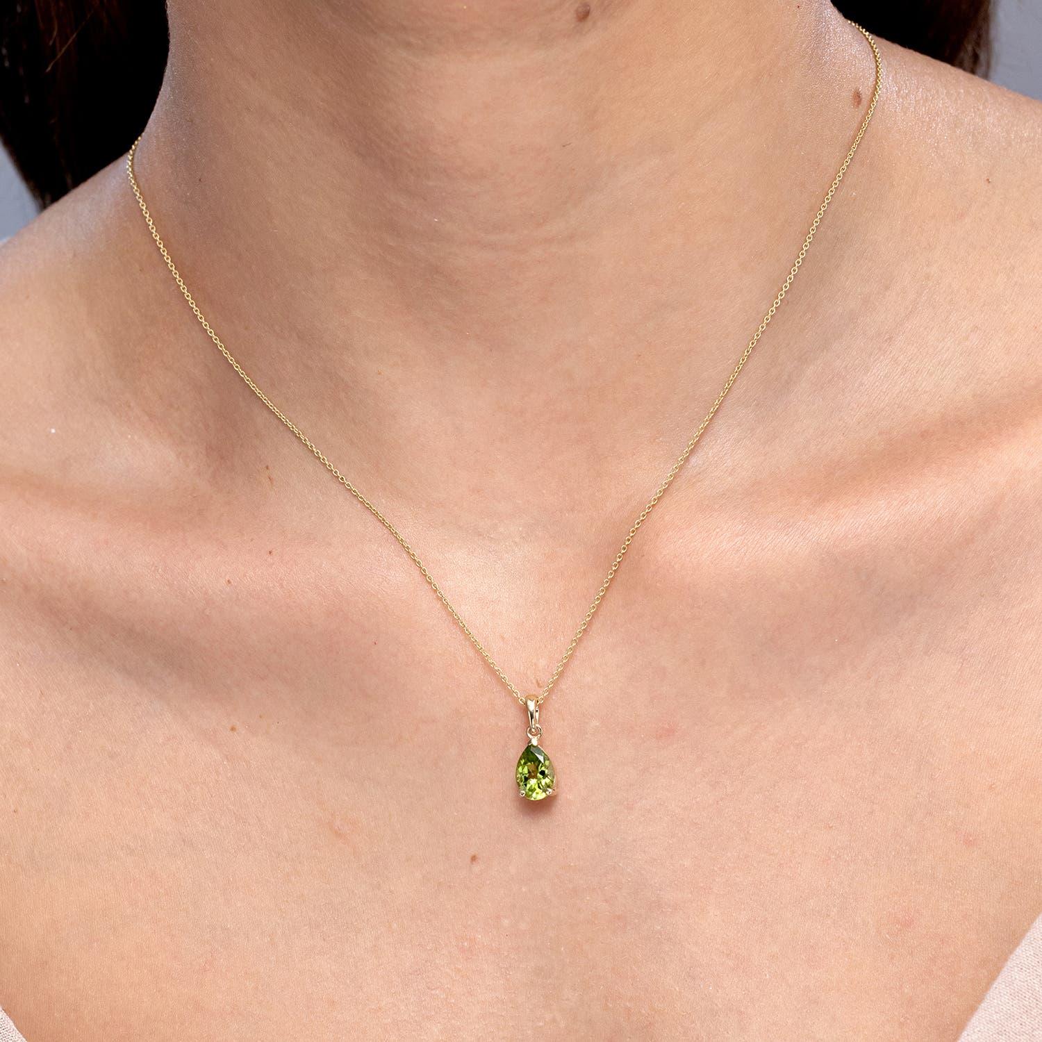 Modern Angara Natural Pear-Shaped 1.9 ct Peridot Solitaire Pendant in 14K Solid Gold For Sale