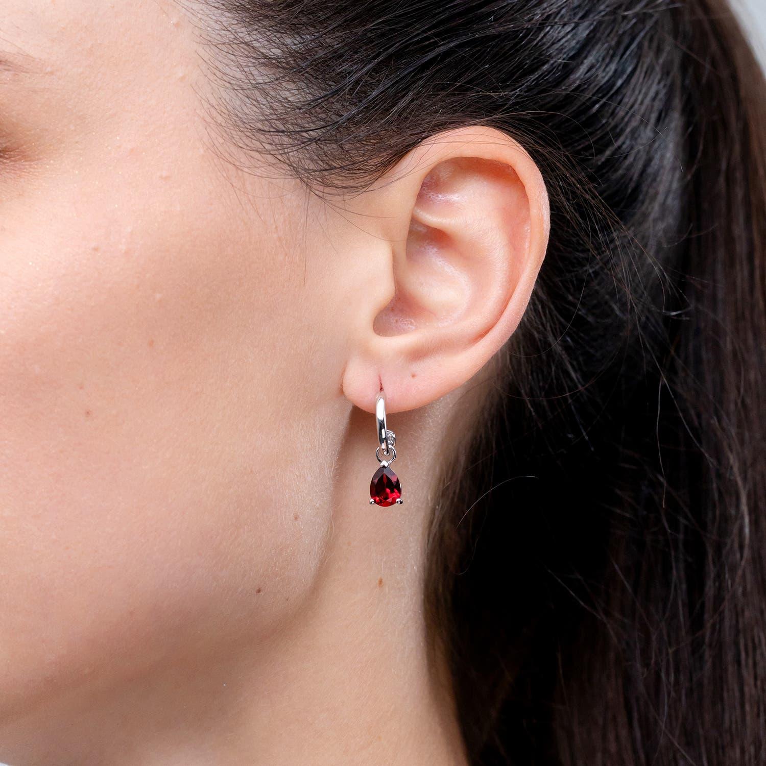 Moderne Angara Boucles d'oreilles pendantes en or 14 carats grenat naturel en forme de poire de 2,6 ct. en vente