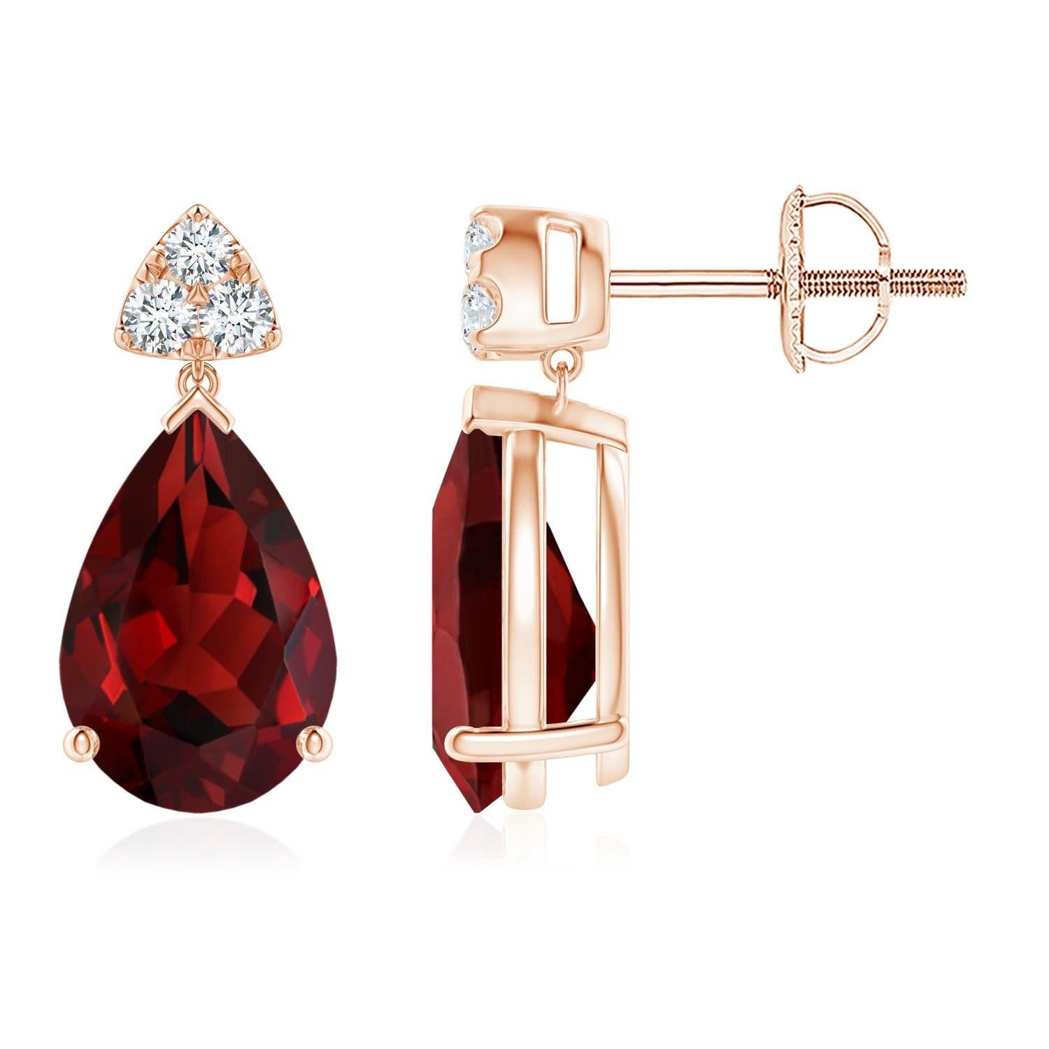 Angara Boucles d'oreilles pendantes en or 14 carats, grenat naturel en forme de poire de 4,2 ct avec diamants Neuf - En vente à Los Angeles, CA