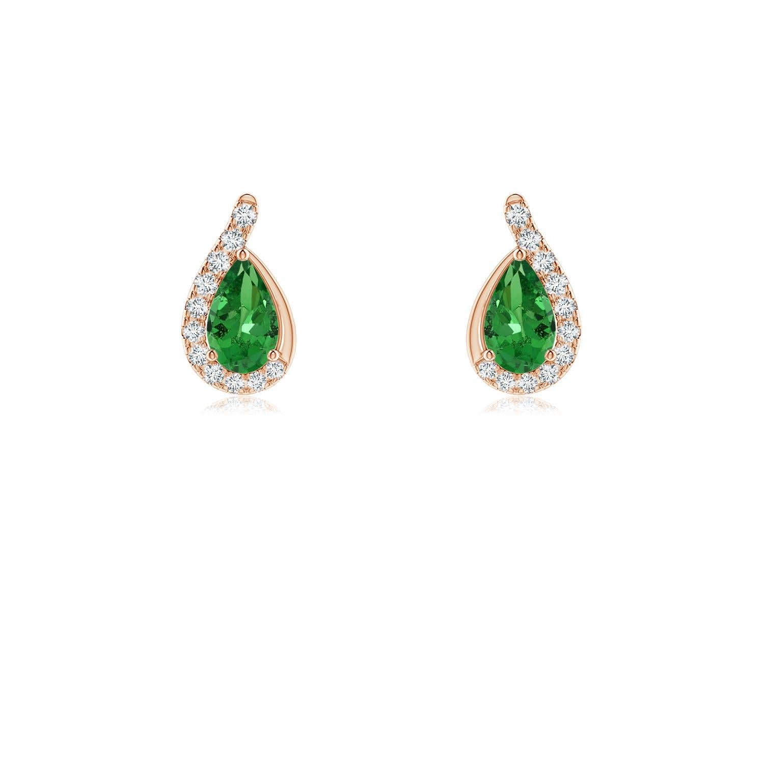Boucles d'oreilles Angara en or 14 carats, poire naturelle et tsavorite, avec monture tourbillonnante en diamant Pour femmes en vente