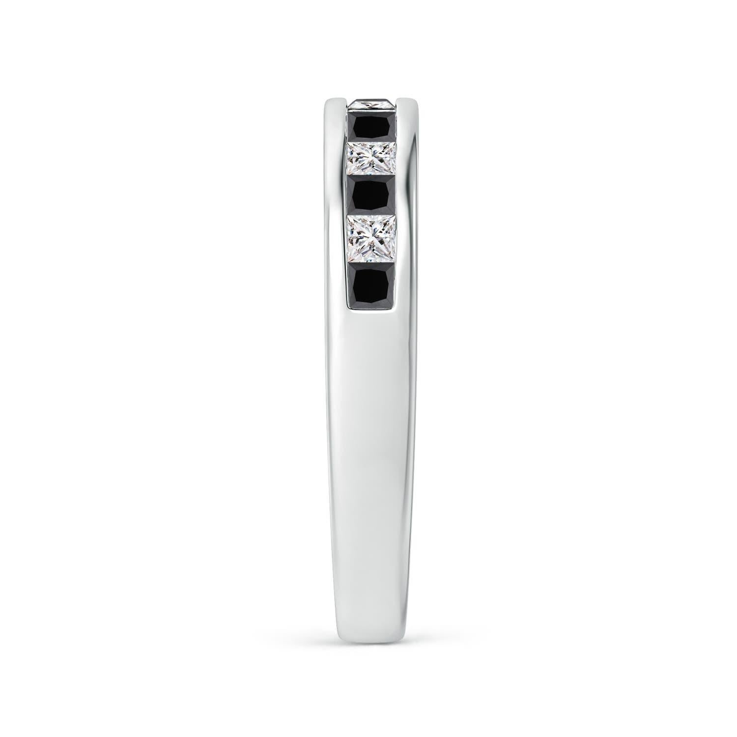 Taglio princess Anello a mezza eternità con diamante bianco e nero taglio principessa naturale Angara in oro 14K in vendita