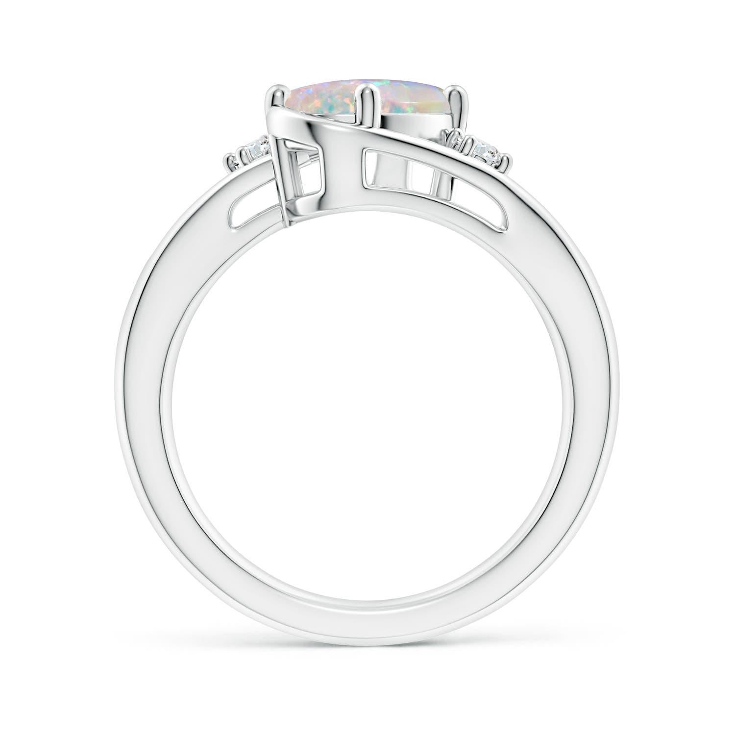 <p>About Angara:<br />At Angara, every piece of jewellery is a handcrafted expression of love and individuality. We design with intention—using vivid coloured gemstones and ethically sourced diamonds to create timeless, one-of-a-kind treasures. From