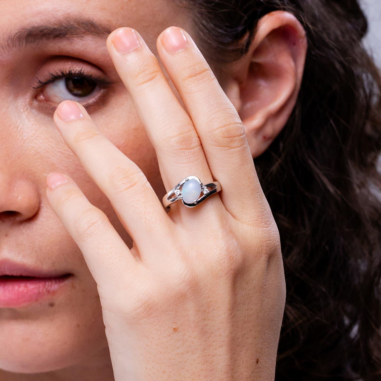 Angara Natural Prong-Set 1.1 ct Opal and Diamond Split Shank Ring in 14K Gold In New Condition For Sale In Los Angeles, CA