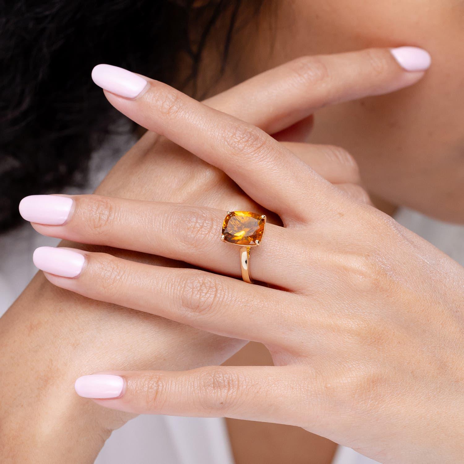 Anello solitario con citrino naturale di Angara con incastonatura a fiore da 1,35 carati in oro massiccio 14 carati In condizioni Nuovo in vendita a Los Angeles, CA