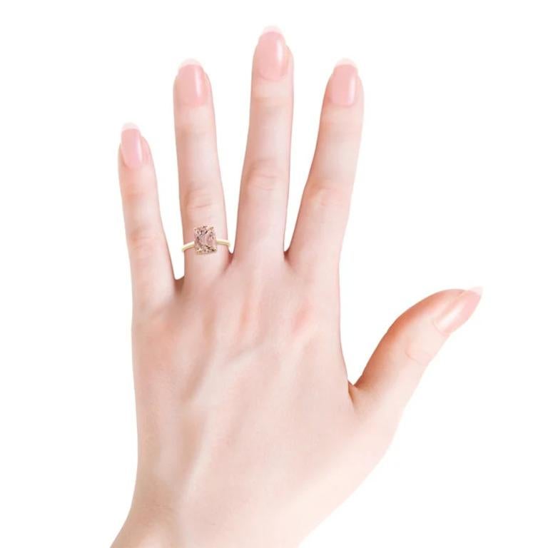 Im Angebot: Angara natürlichen Prong-Set Kissen Morganit Solitär Ring in 14K massivem Gold () 3