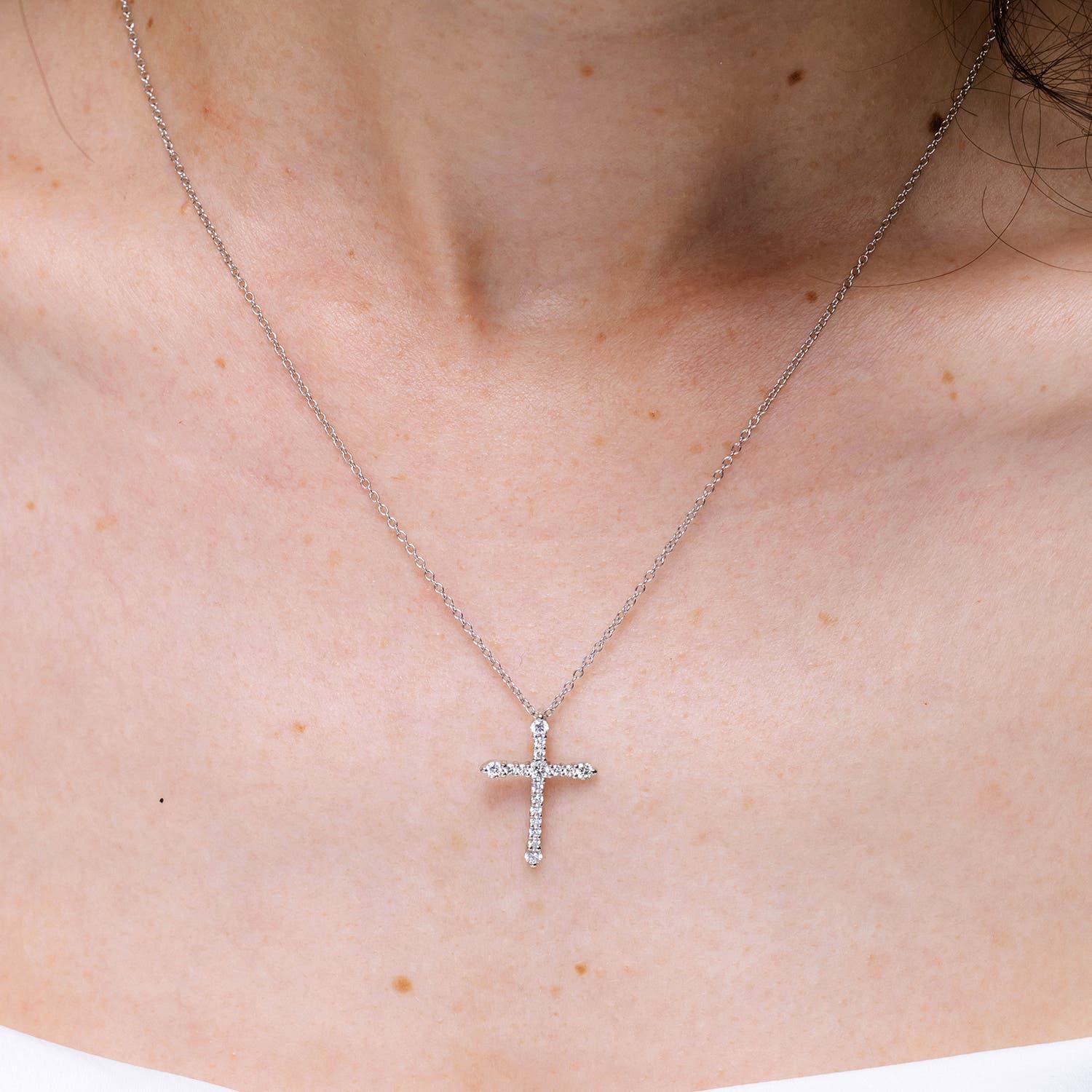 Modern Angara Natural Prong-Set Diamond Budded Cross Pendant in 14K Solid Gold For Sale