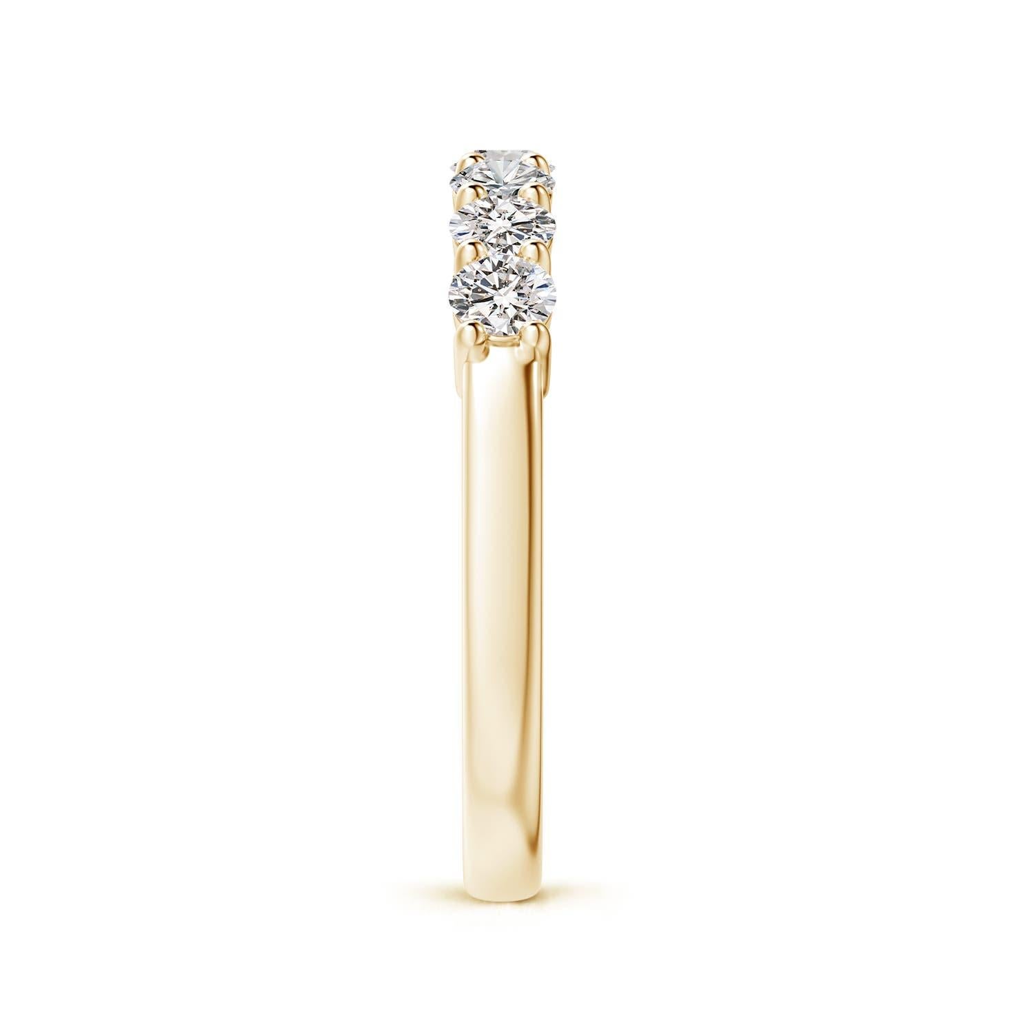 Angara Natürlicher Prong-Set Runder Diamant Sieben Stein Ehering 14K Massiv Gold Damen im Angebot