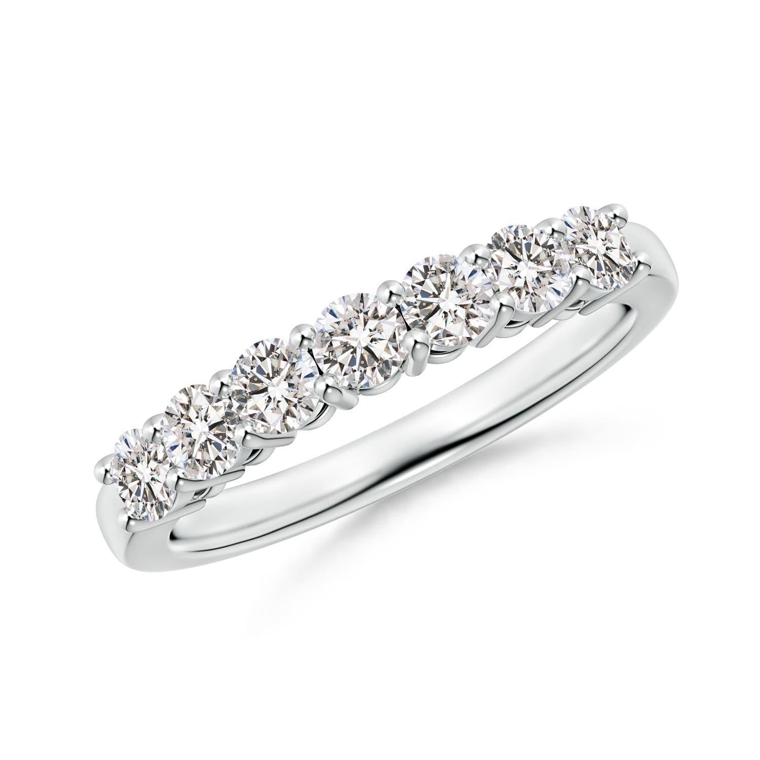 Angara Natürlicher Prong-Set Runder Diamant Sieben Stein Ehering 14K Massiv Gold im Angebot 3