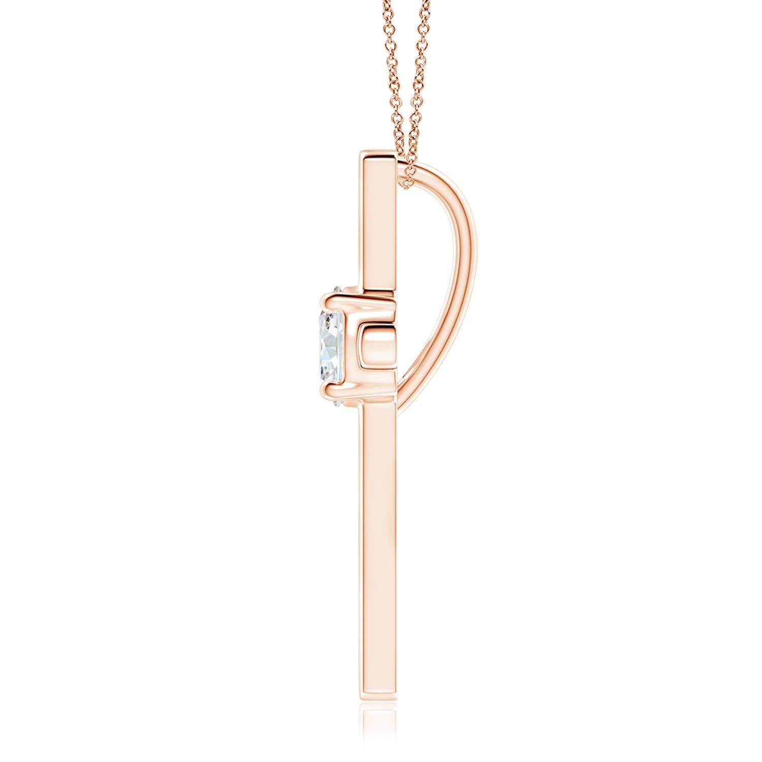 In der Mitte des Kreuzes befindet sich ein runder Diamant in Zackenfassung, der einen atemberaubenden Glanz ausstrahlt. Dieser glänzende Anhänger aus 14 Karat Roségold ist ein zeitloser Ausdruck Ihres Glaubens und Ihrer Hingabe.
Der Diamant ist der