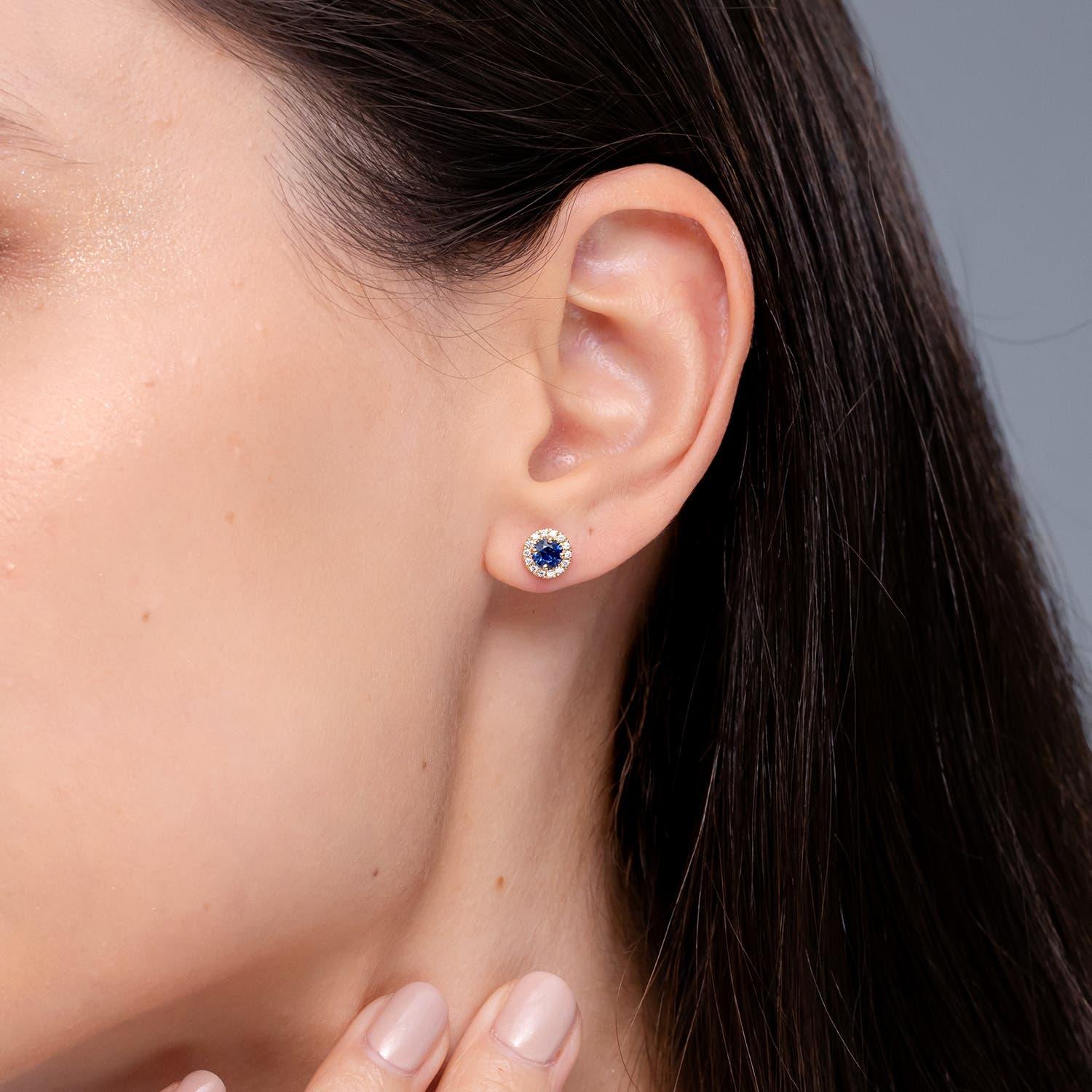 Moderne Angara - Boucles d'oreilles halo en or massif 14 carats, saphirs et diamants sertis clos en vente