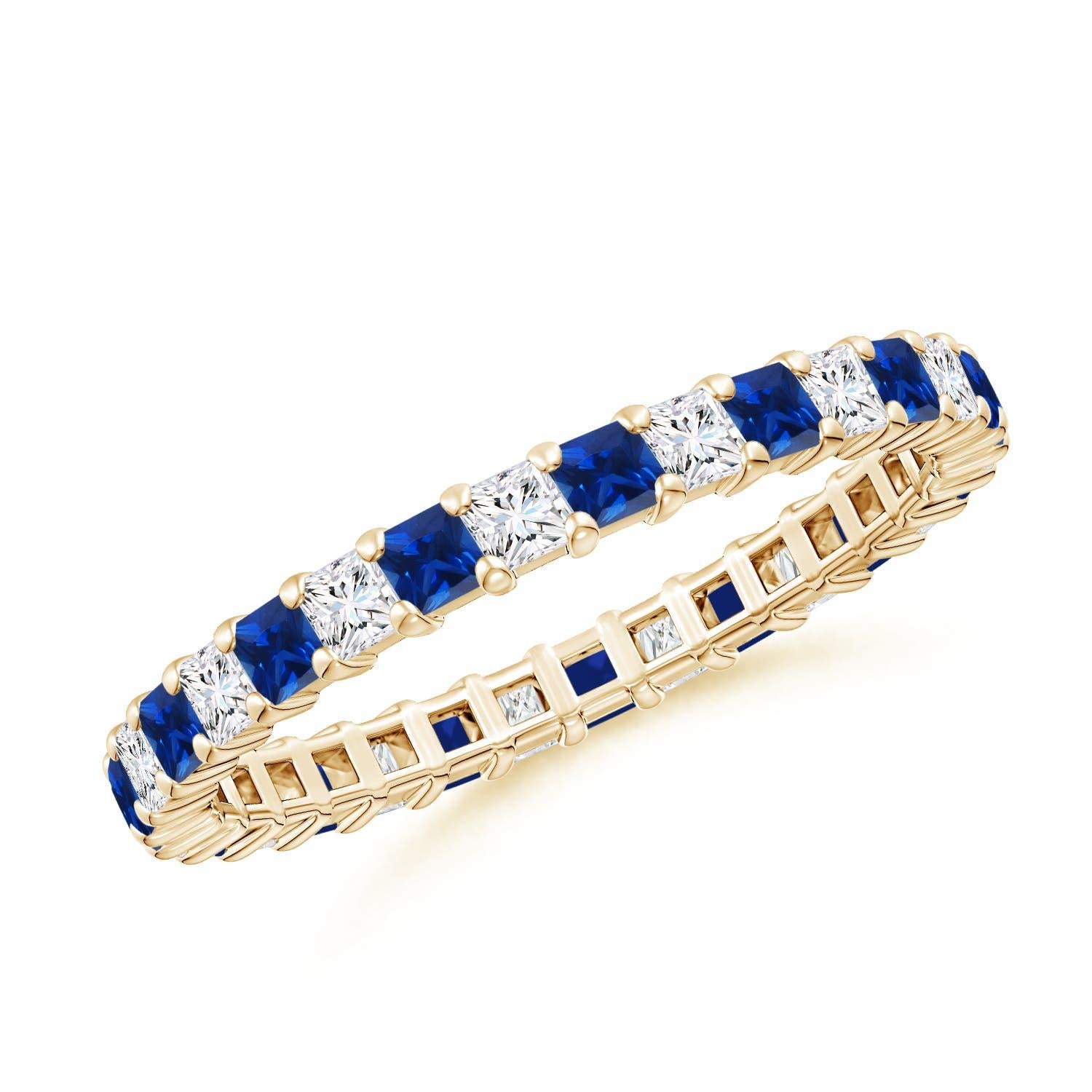 Angara Natural Prong Square Saphir und Diamant Eternity Ring in 14K massivem Gold Damen im Angebot
