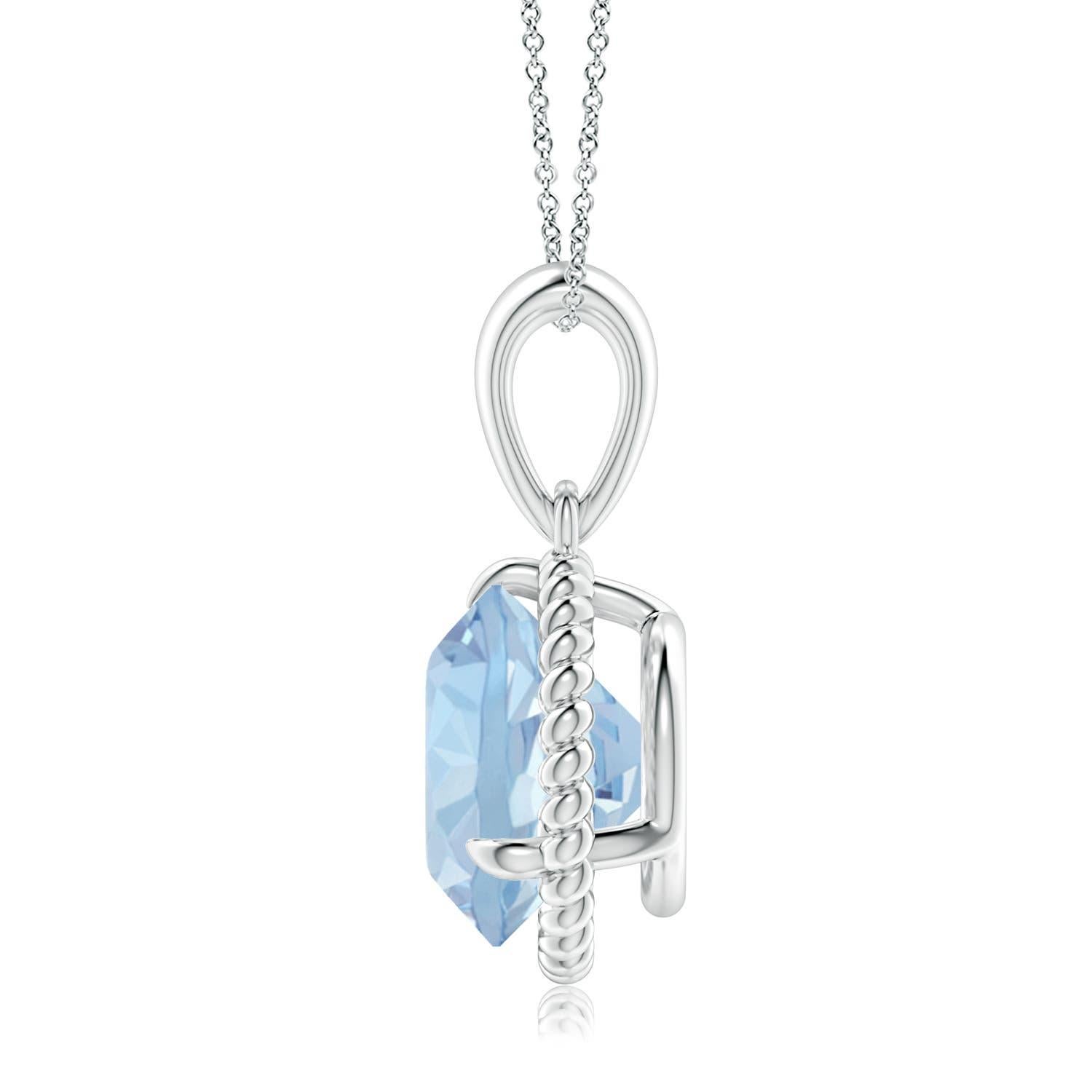 Dieser Aquamarin-Solitär-Anhänger aus Platin strahlt Schlichtheit mit einem Hauch von Eleganz aus. Der runde, mit Zacken besetzte Aquamarin ist von einem gedrehten Seilrahmen umgeben, der dem Design einen Hauch von Einzigartigkeit verleiht.
Der