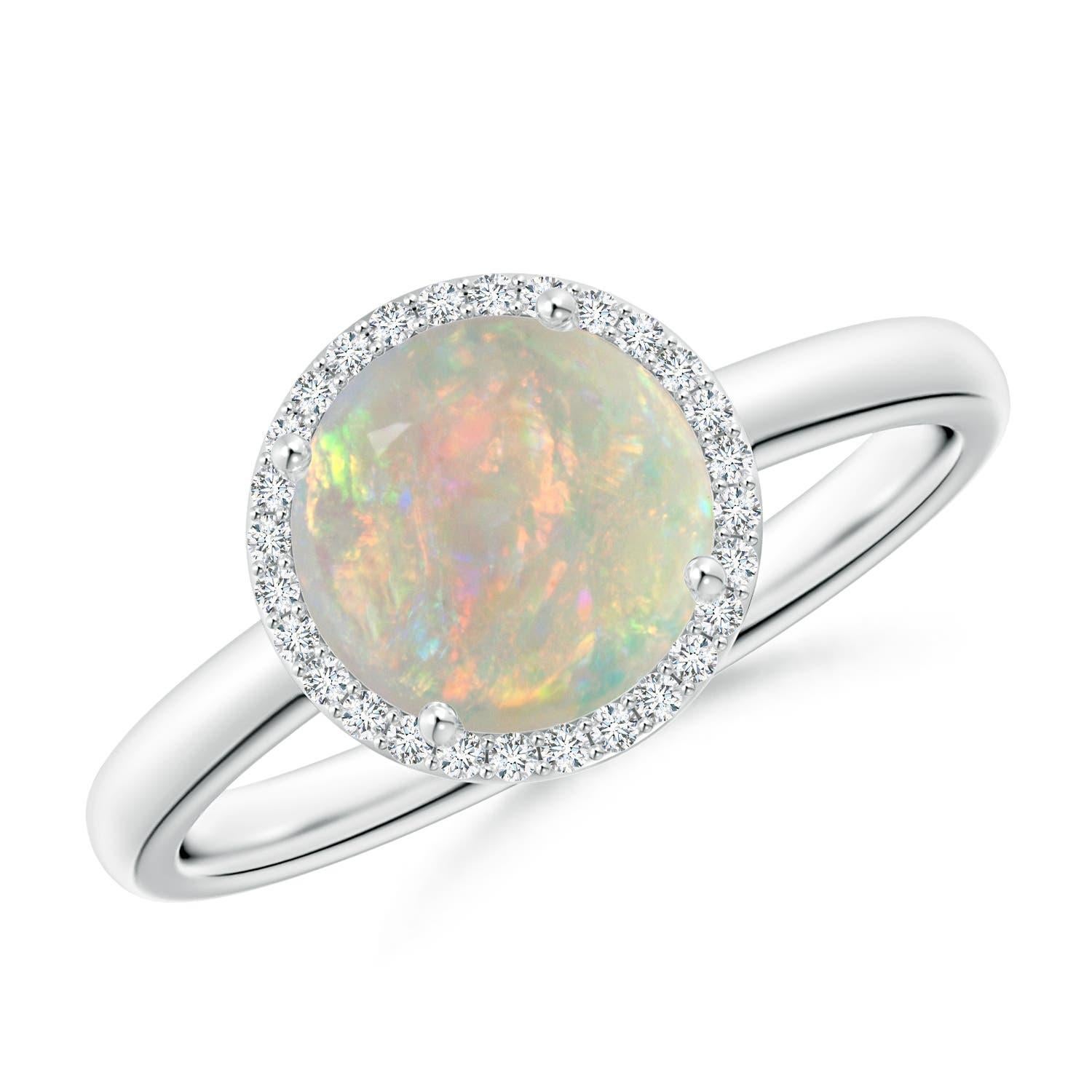Angara Natürliche Runde 1,15 ct Opal Cocktail Ring mit Diamant in 14K Solid Gold Damen im Angebot