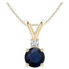 Angara Natürliche Runde 1,6 ct Blauer Saphir Solitär-Anhänger in 14K Gelbgold