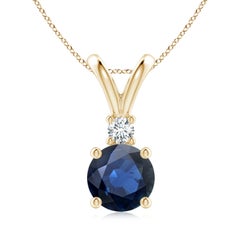 Angara Natürliche Runde 2,2 ct Blauer Saphir Solitär-Anhänger in 14K Gelbgold