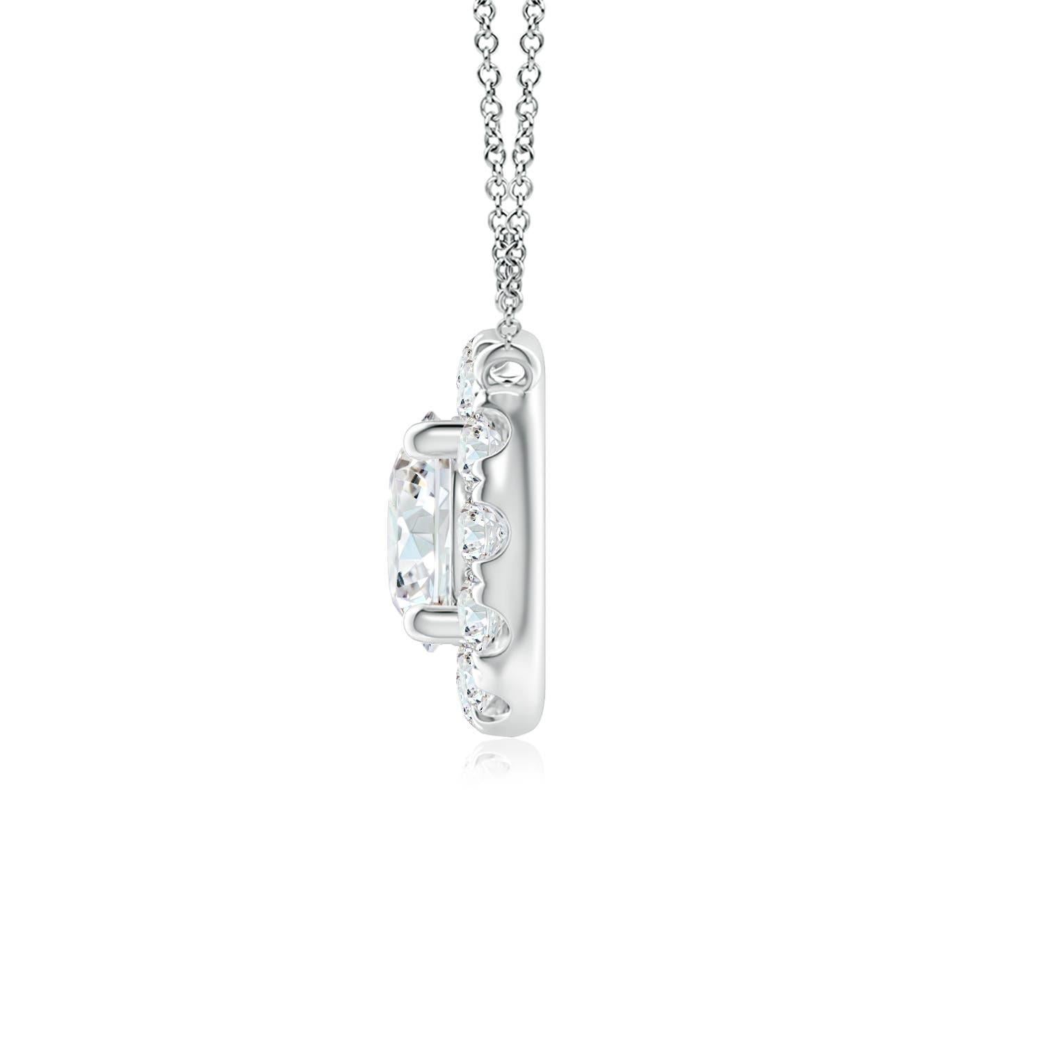 With a round diamond at the core and a halo encircling it, this diamond pendant necklace is a glittering marvel. It gives off the illusion of a sparkling star and looks extravagantly elegant. A 14K white gold halo pendant necklace finished with