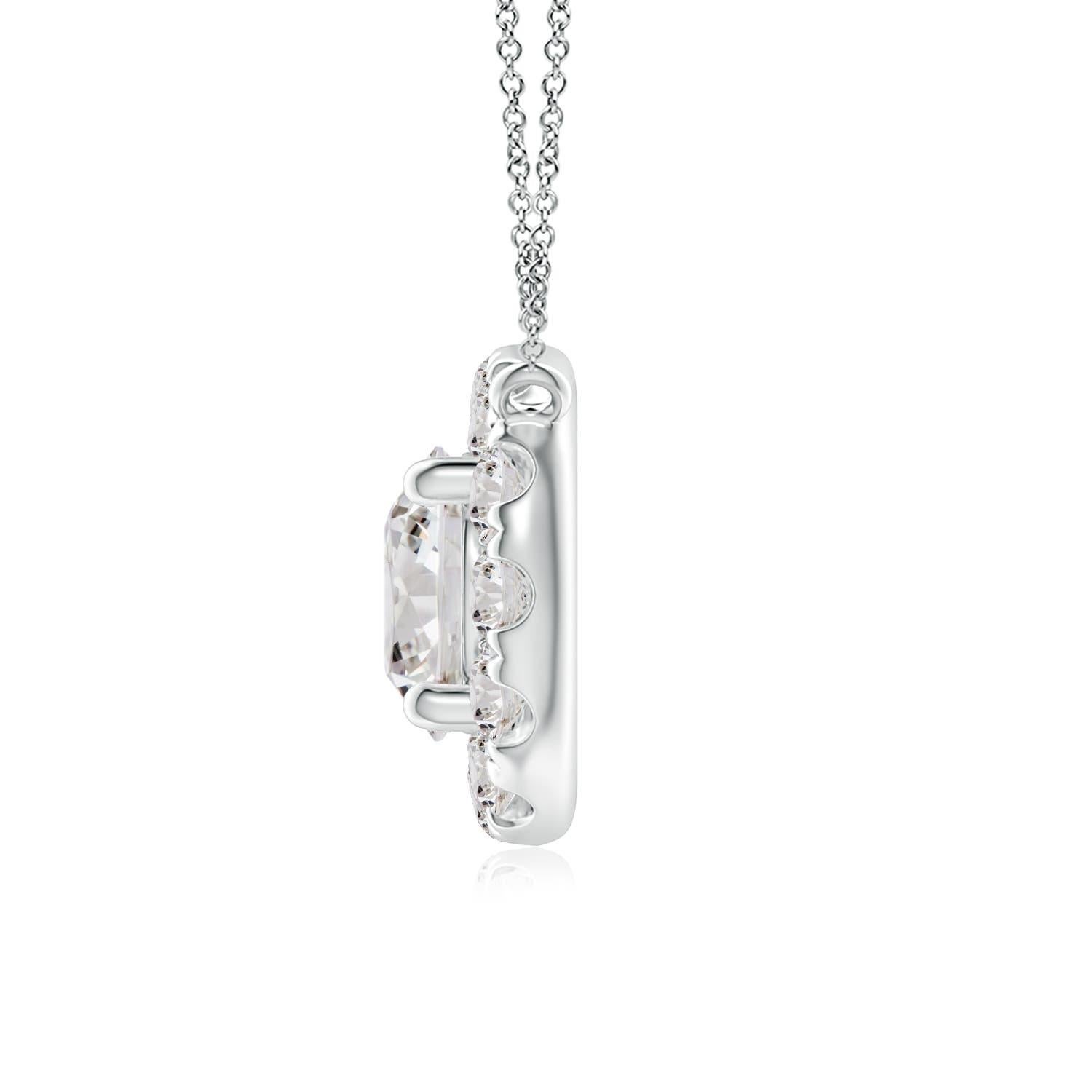 With a round diamond at the core and a halo encircling it, this diamond pendant necklace is a glittering marvel. It gives off the illusion of a sparkling star and looks extravagantly elegant. A 14K white gold halo pendant necklace finished with