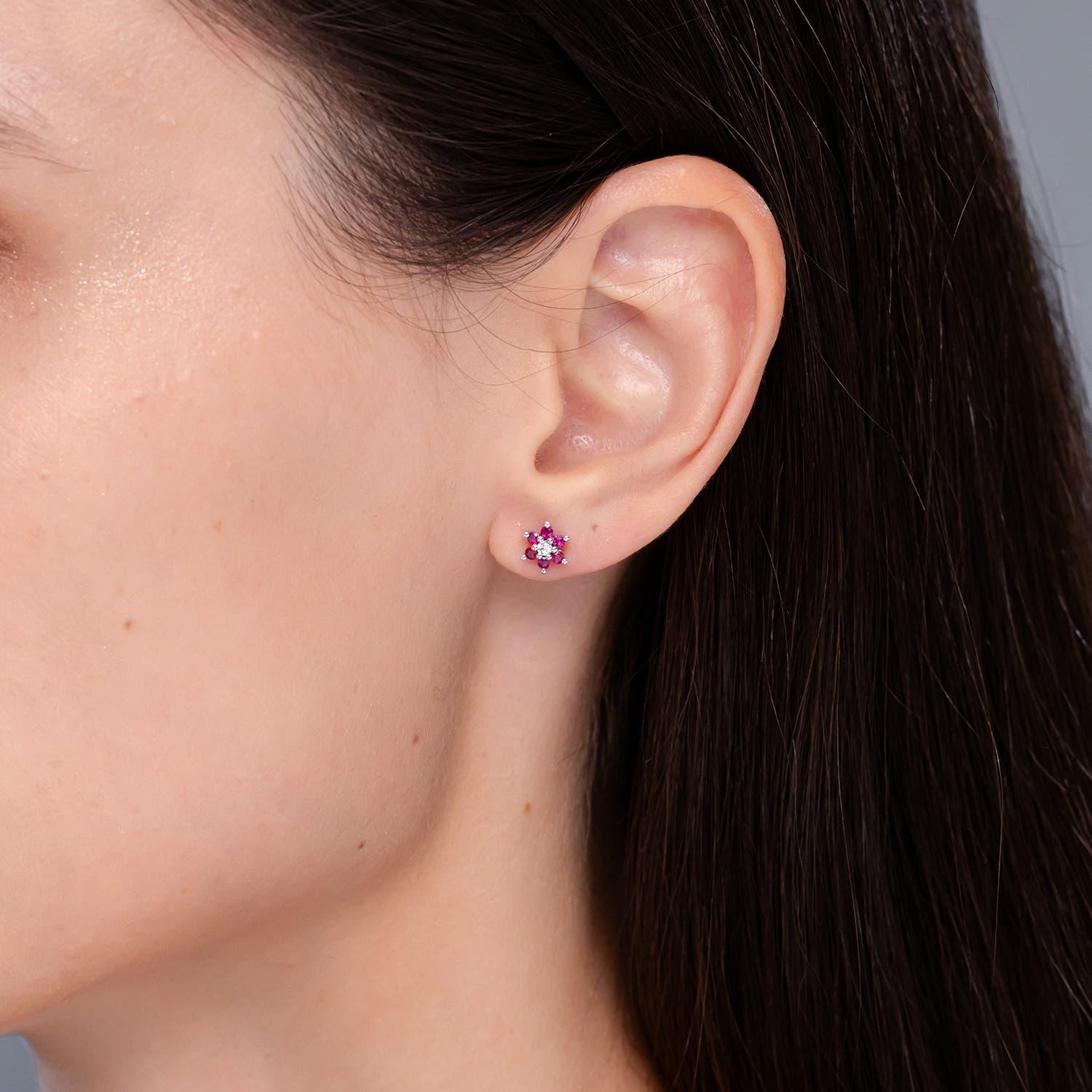 Moderno Angara Natural Six Petal Diamond and Ruby Flower Stud Earrings in 14K Solid Gold in vendita