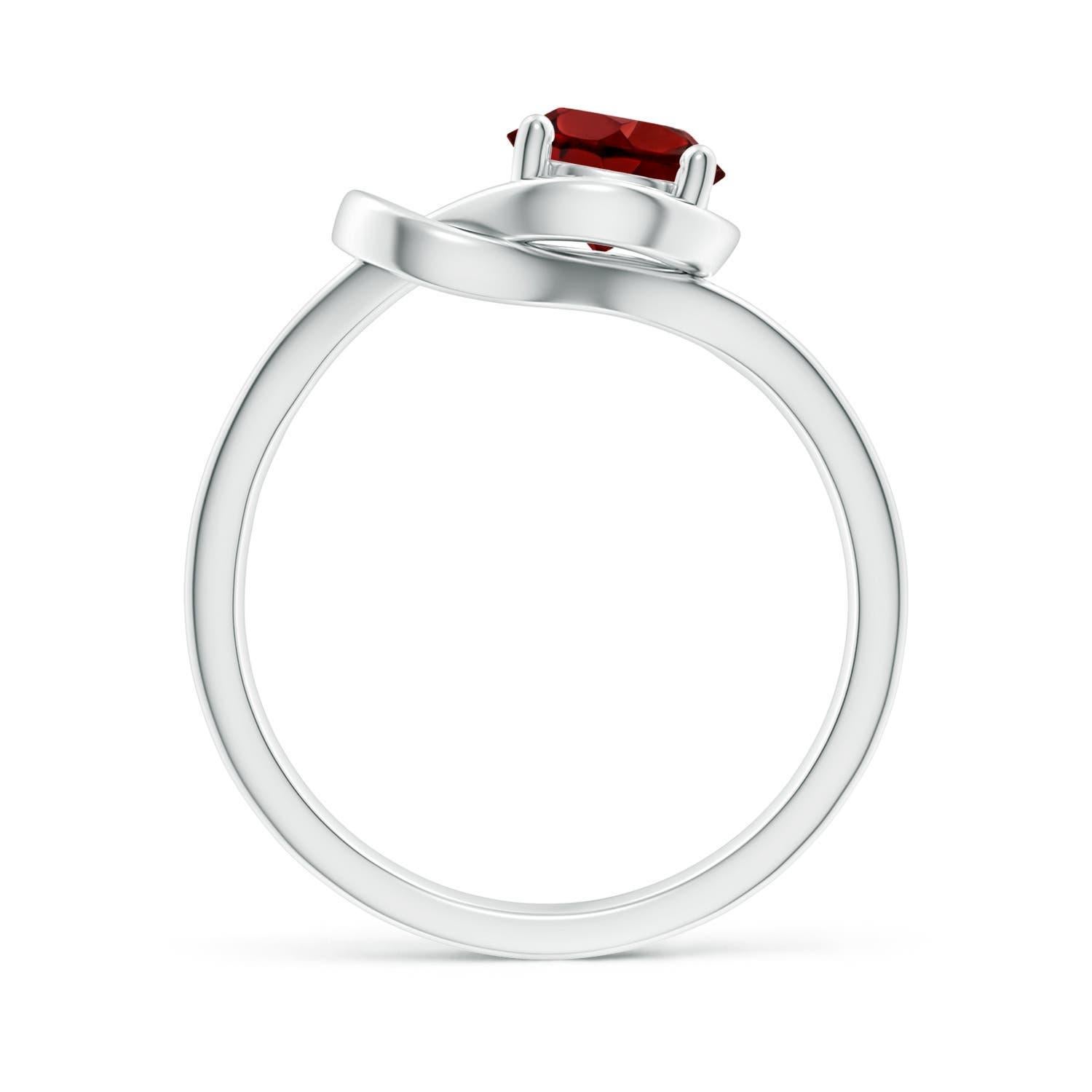 <p>Acerca de Angara:<br />En Angara, cada joya es una expresión artesanal de amor e individualidad. Diseñamos con intención, utilizando piedras preciosas de colores vivos y diamantes de origen ético para crear tesoros únicos e intemporales. Desde la