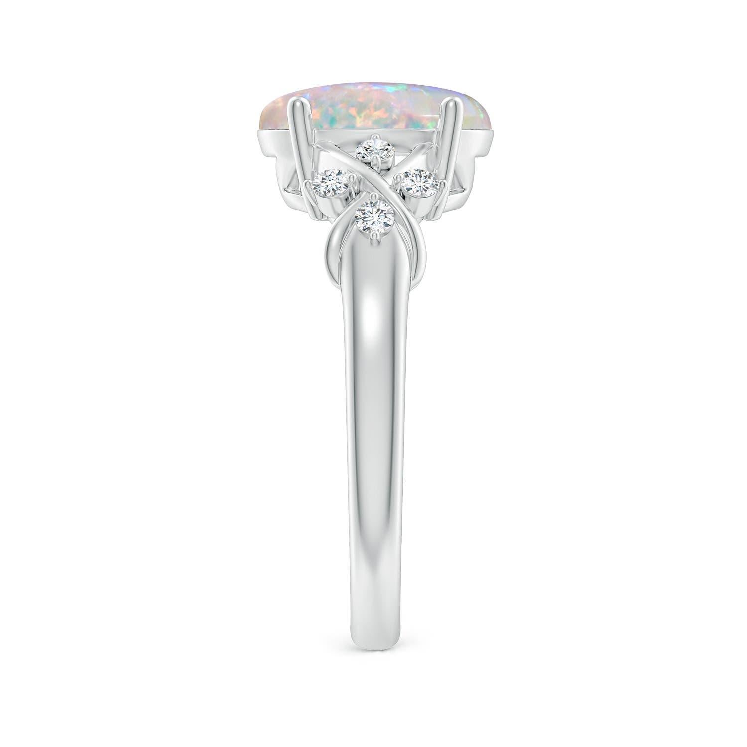 Angara natürlichen Solitär Oval 1,45 ct Opal Ring mit Diamanten in 14K Solid Gold (Ovalschliff) im Angebot