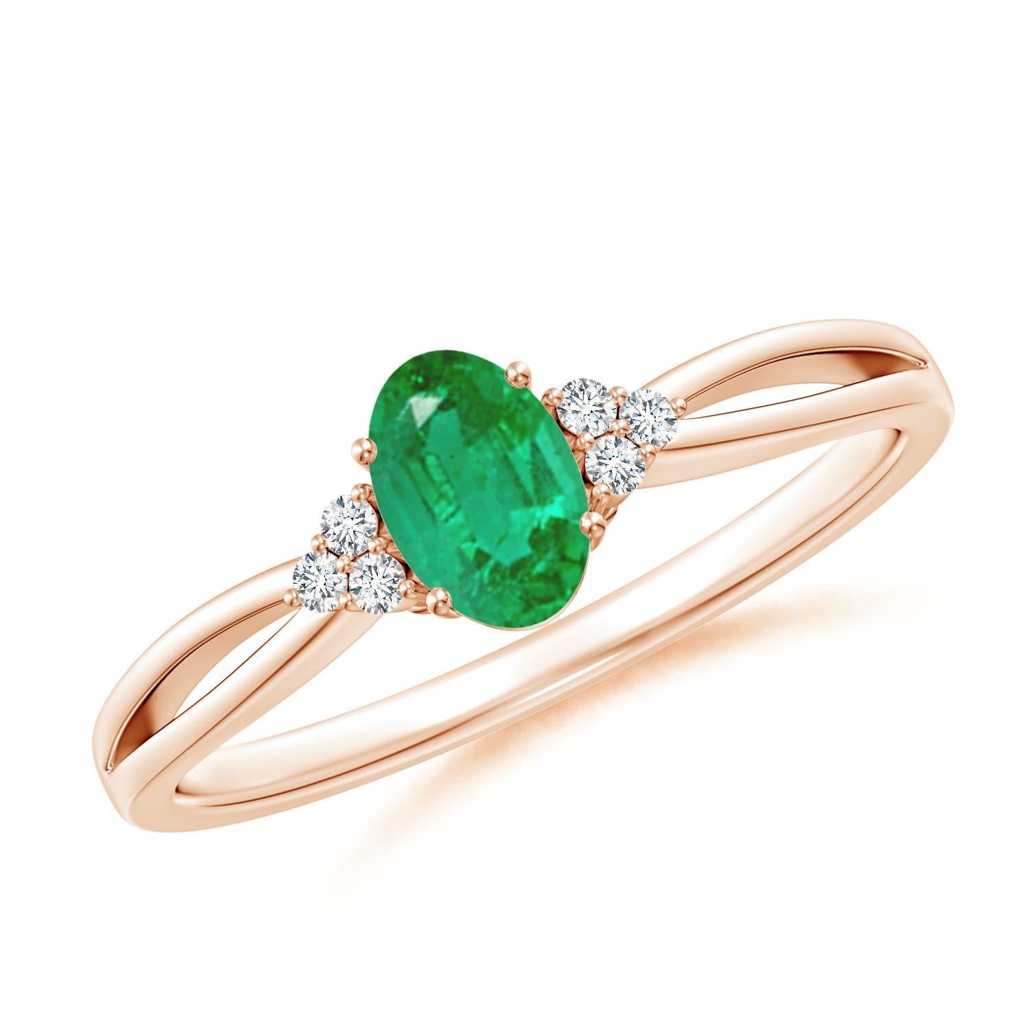 Anillo de compromiso Angara de oro de 14 quilates con solitario natural y esmeralda ovalada de vástago partido en venta 2