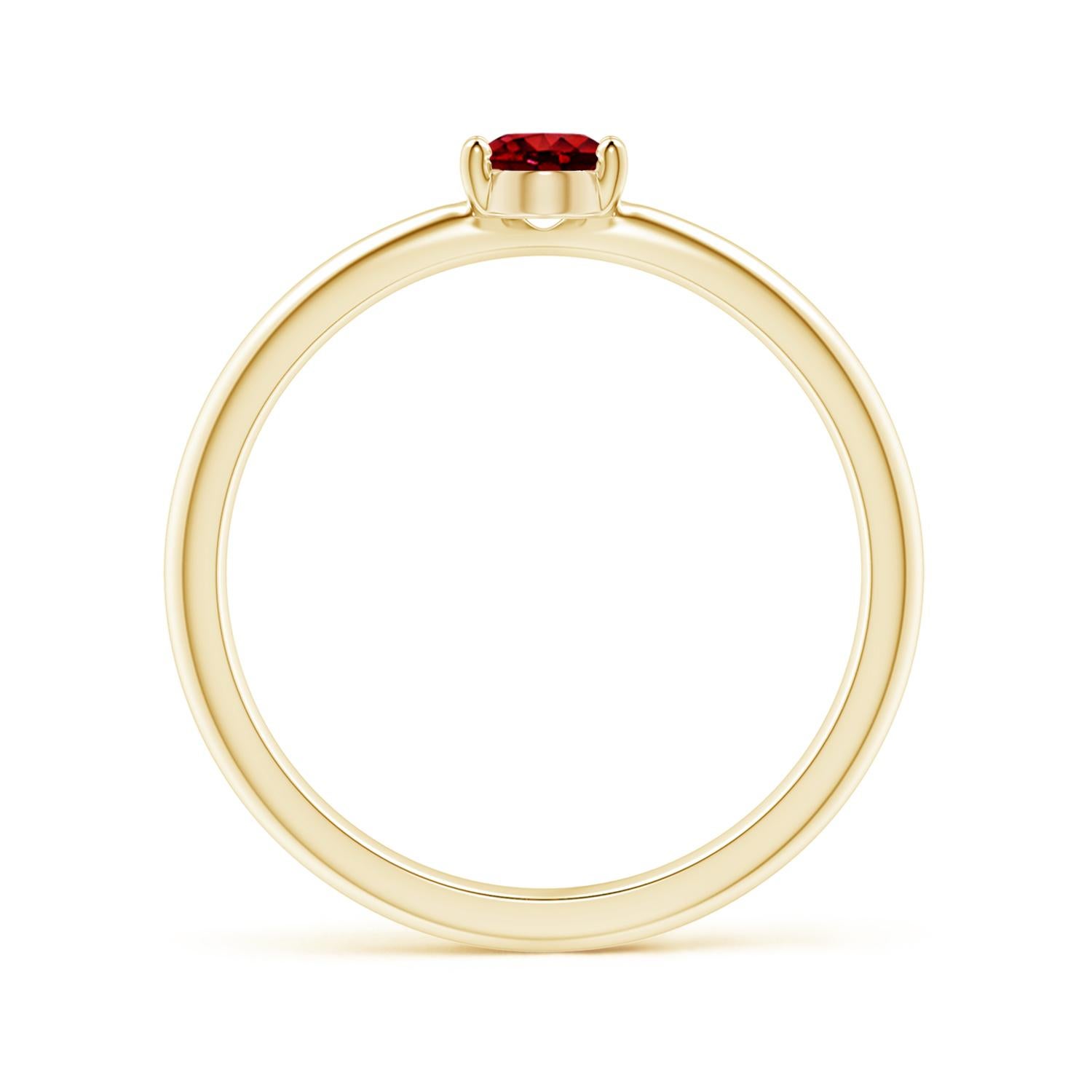 En vente :  ANGARA Bague solitaire ovale en or jaune 14 carats avec promesse en rubis de 0,60 carat 4