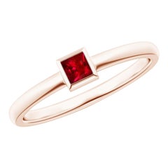 Angara Natürlicher Solitär Quadratischer Rubin Stapelbarer Verlobungsring in 14K Massiv Gold