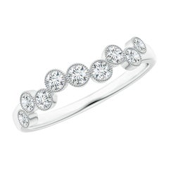 Anillo de moda con diamantes engarzados en bisel de oro macizo de 14 quilates de inspiración vintage natural Angara