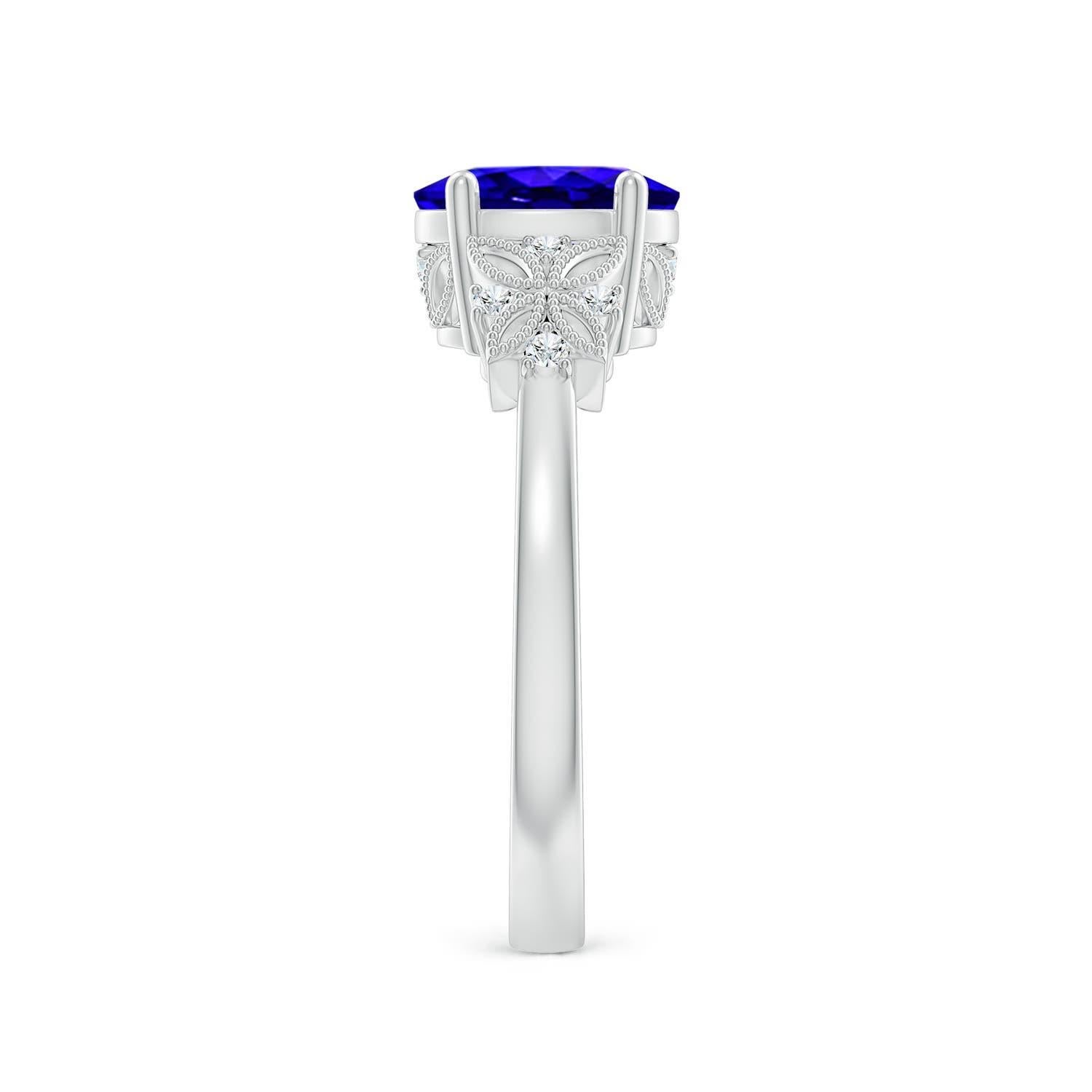 Angara Natural Vintage Style Oval 1,25ct Tanzanite Ring mit Diamant in 14K Gold (Ovalschliff) im Angebot