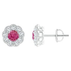 Angara Natural Vintage Style Round Pink Sapphire Halo Stud Ears in 14K Gold (Boucles d
oreilles saphir rond en or 14K)