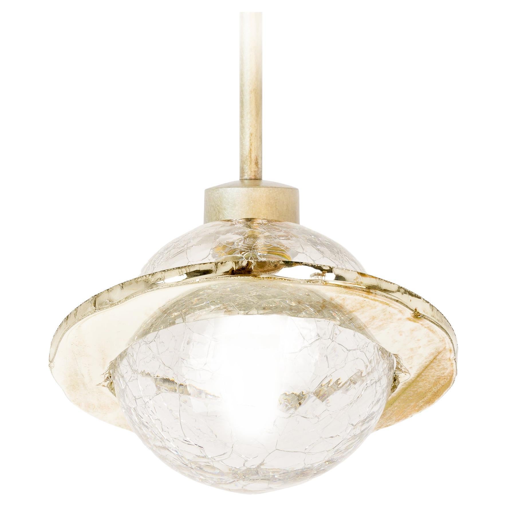 Ange 14 Lampe contemporaine Bol de cristal Craquele, anneau de verre argenté coloré en vente