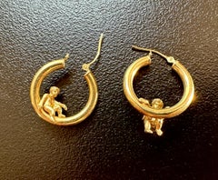 Angel Cherub Cupid Hoop Earrings 14 Karat Yellow Gold Vintage 3 Dimensional