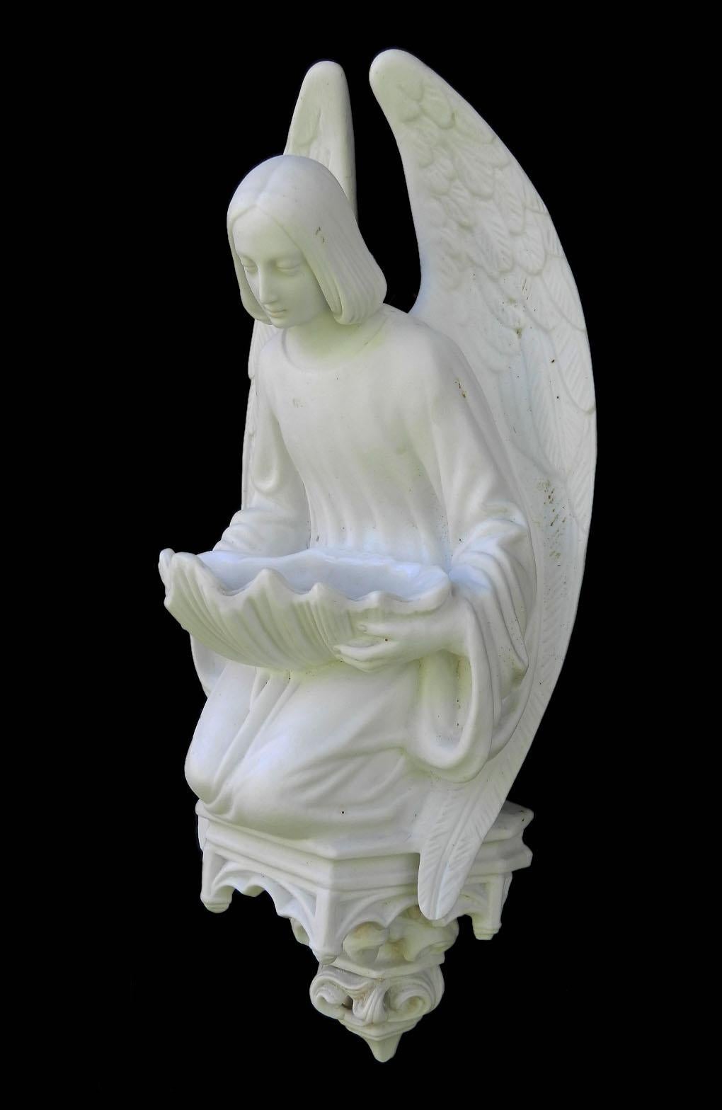 French angel holy water font vintage, 20th century
Wall sculpture
Marble composition cast
Church benetier.






   