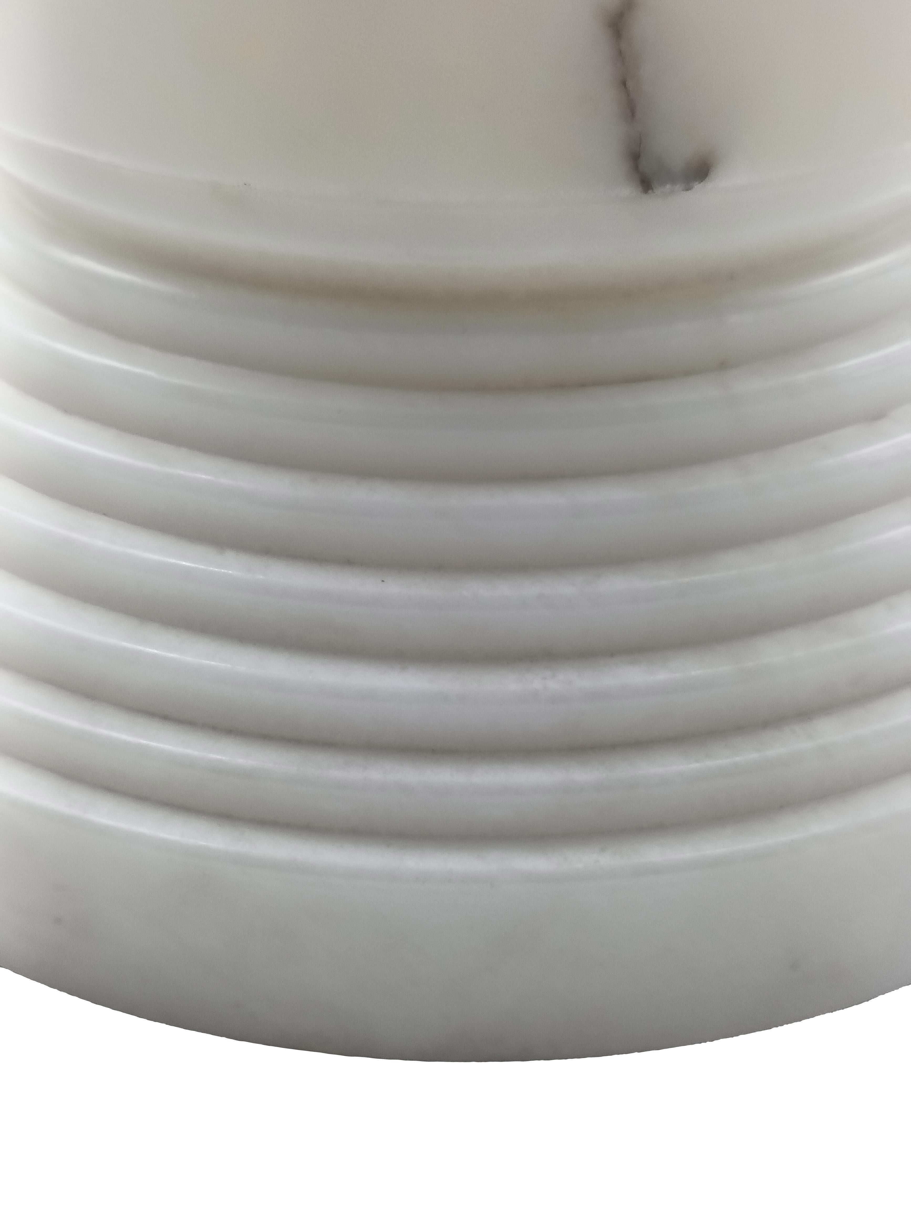 Spanish Angel Jove' pour Santa & Cole Lampe de table en albâtre 'Babel', Espagne 1970 en vente