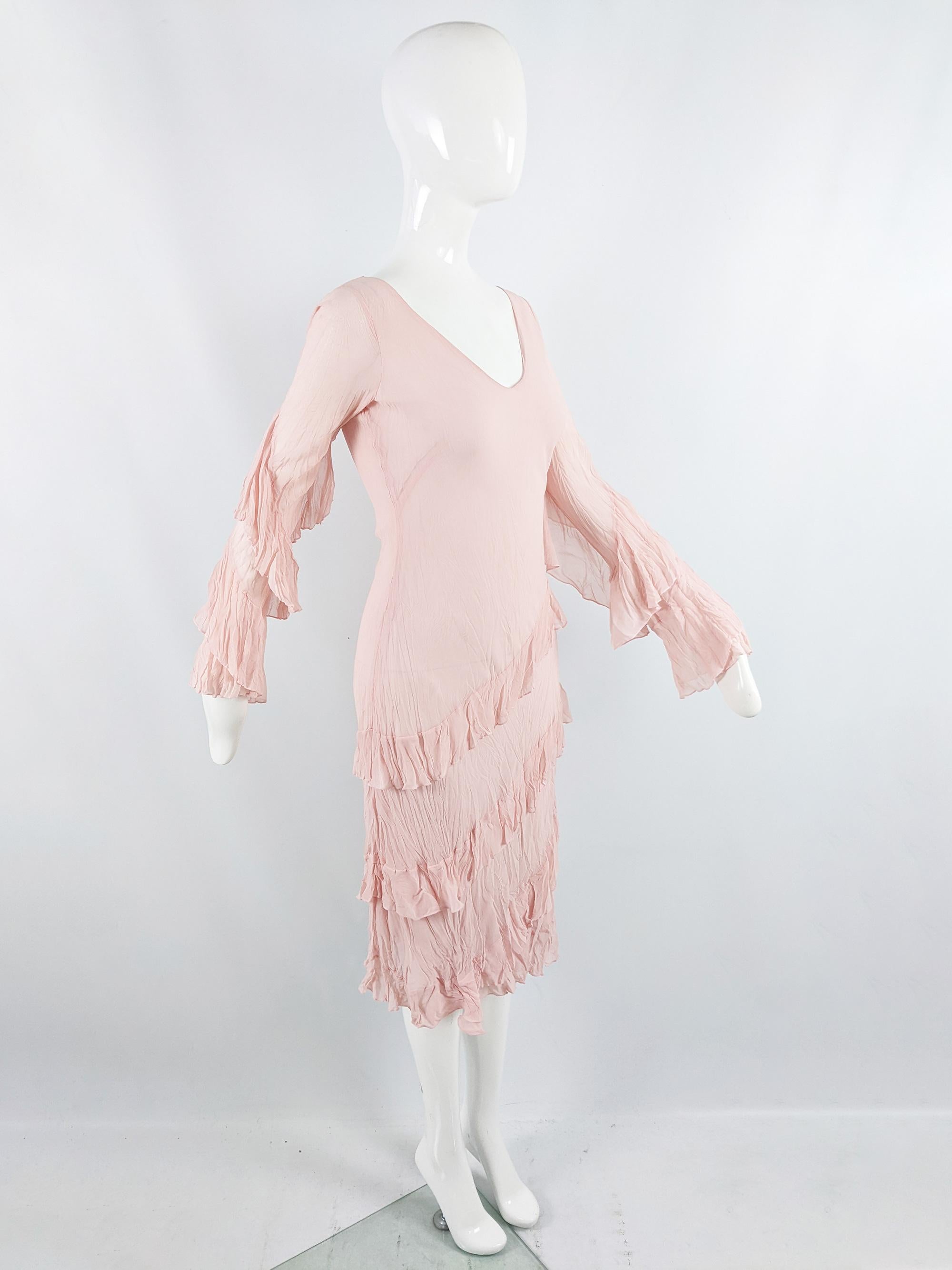 Angel Nina Paris Vintage y2k Pastel Pink Ruffled Tiered Long Sleeve Dress In Excellent Condition For Sale In Doncaster, South Yorkshire