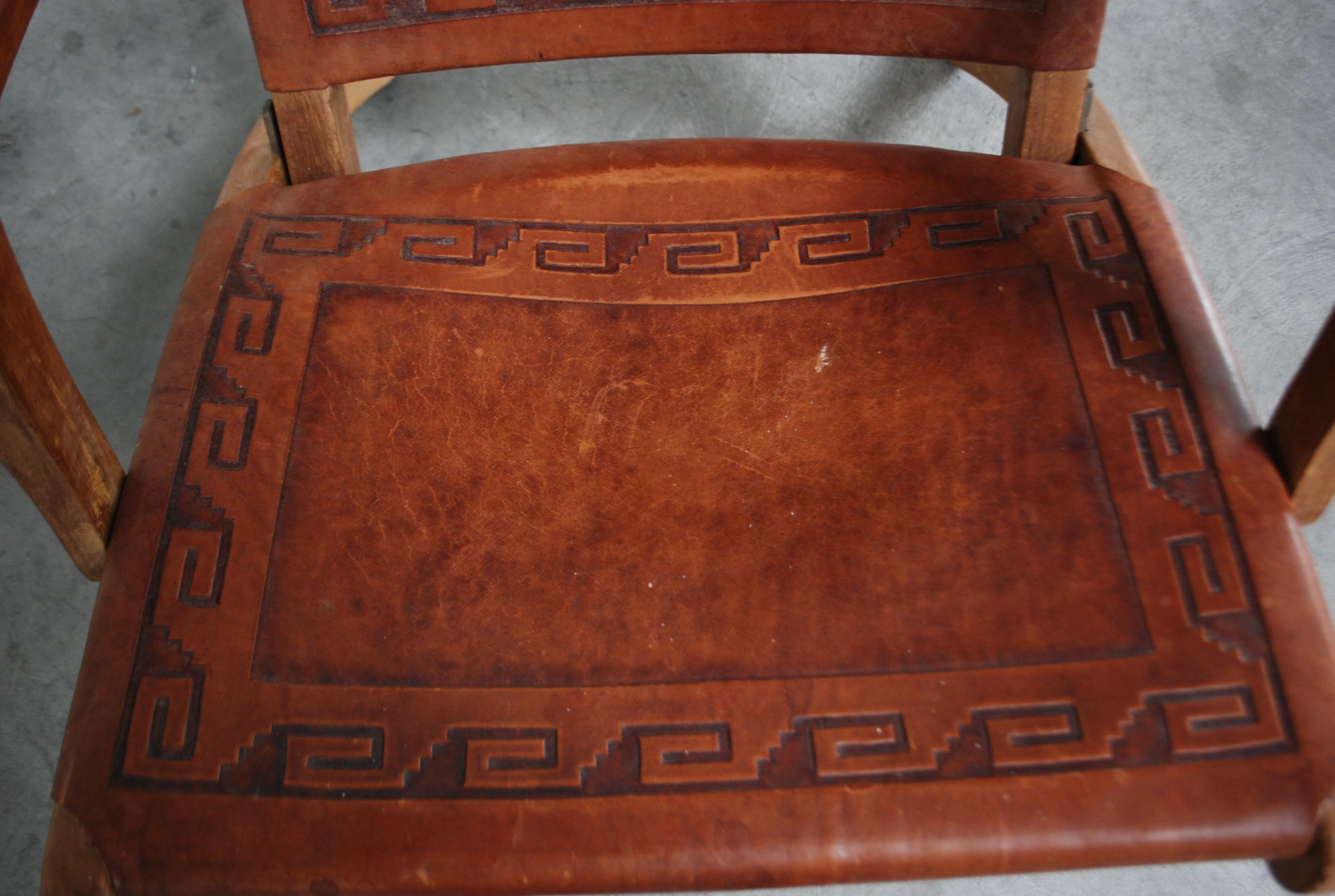 Angel Pazmino Folding Leather Lounge Chairs for Muebles de Estilo 10