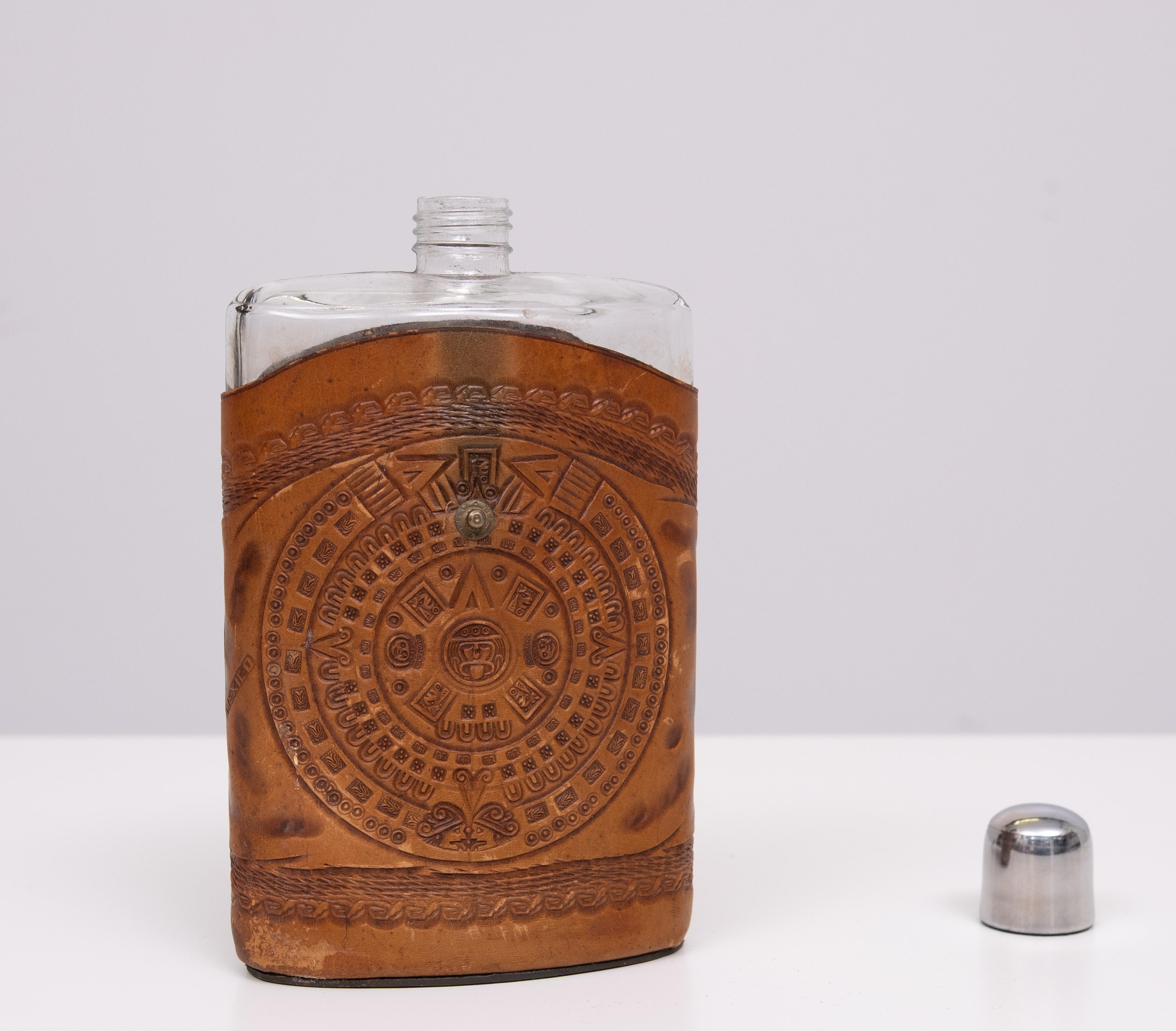 Angel Pazmino Tequila Flachmann  Ecuador  1960s (Leder) im Angebot