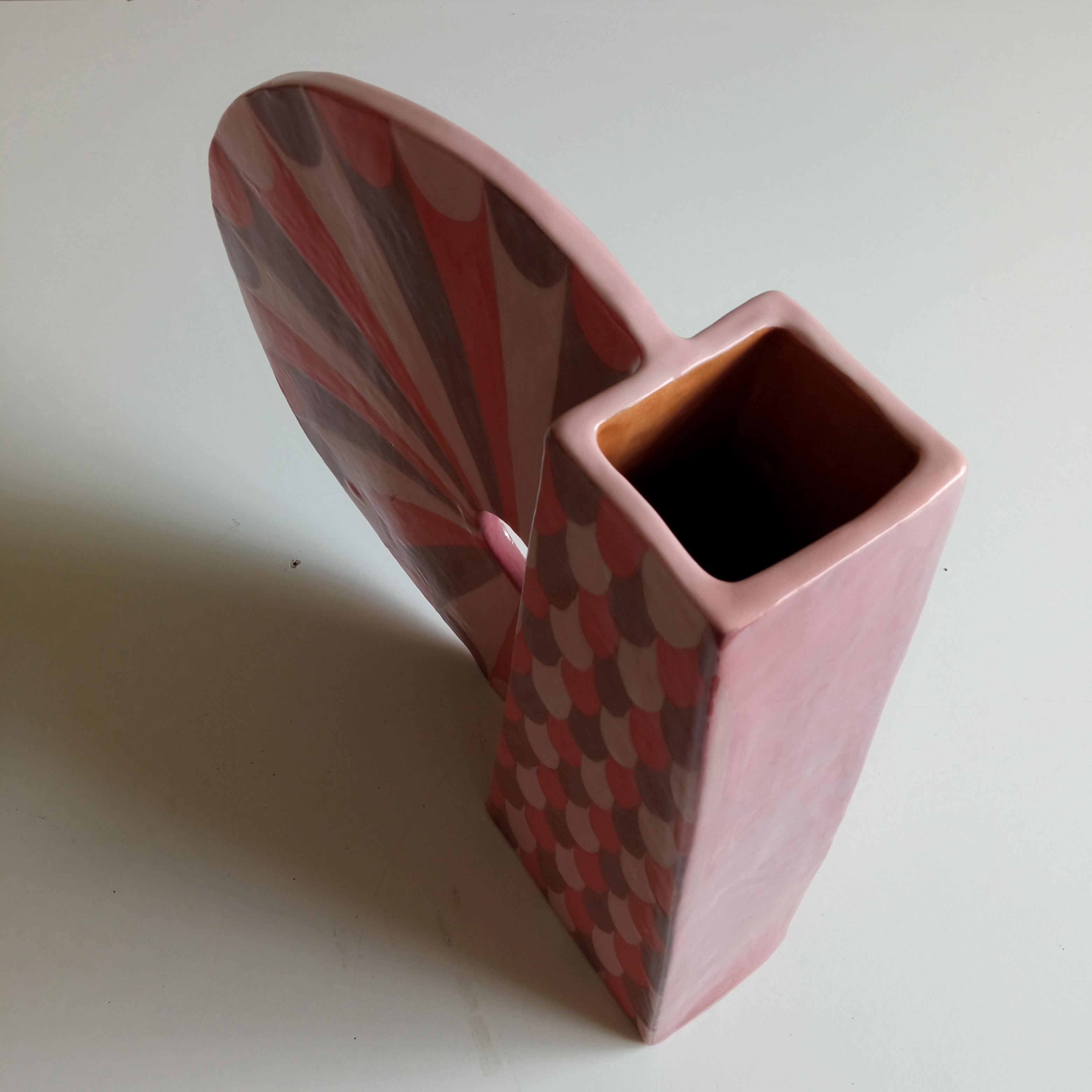 ANGEL PINK - Terrakotta- XXI Jahrhundert - von Chiara Berta Künstler (Italian) im Angebot