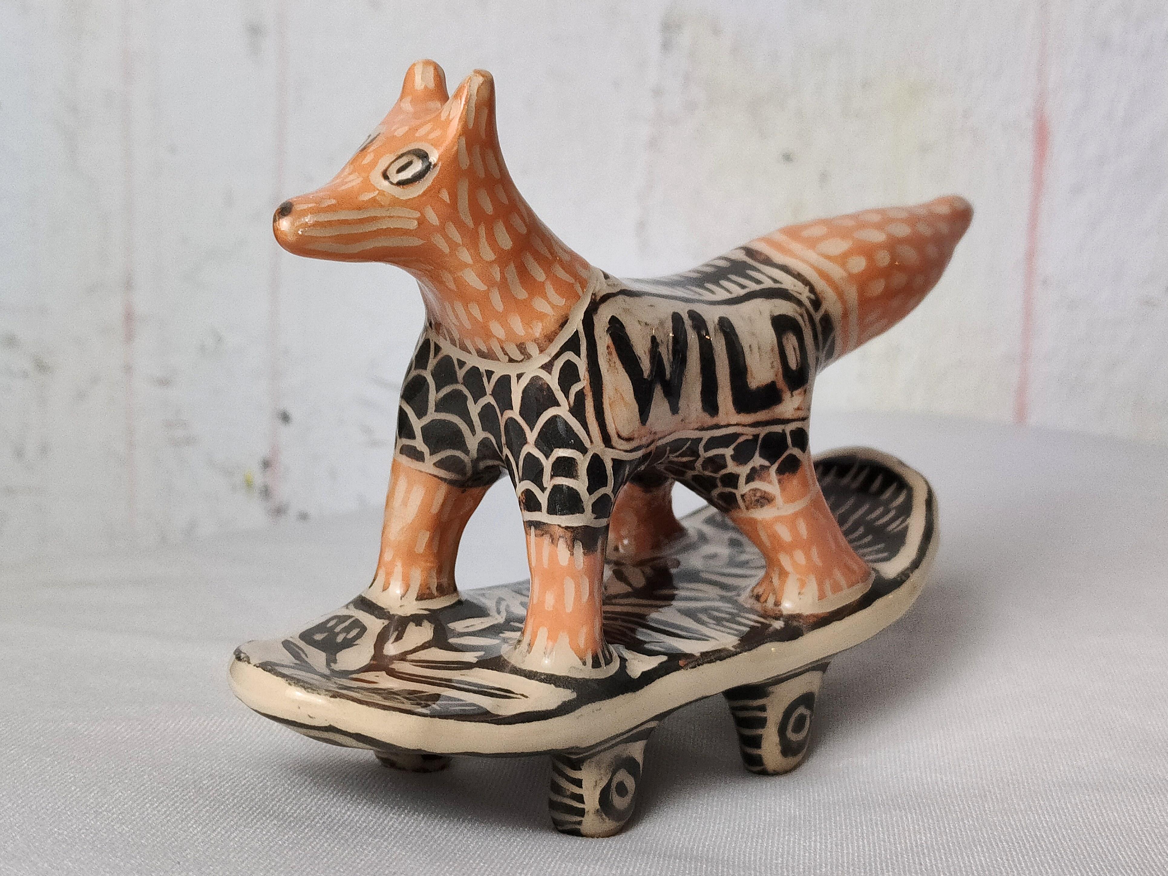 WILD FOX IV - Modern Sculpture by Angel Rivas