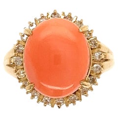 Angel-Skin Cabochon Coral and Diamond Cocktail Gold Ring