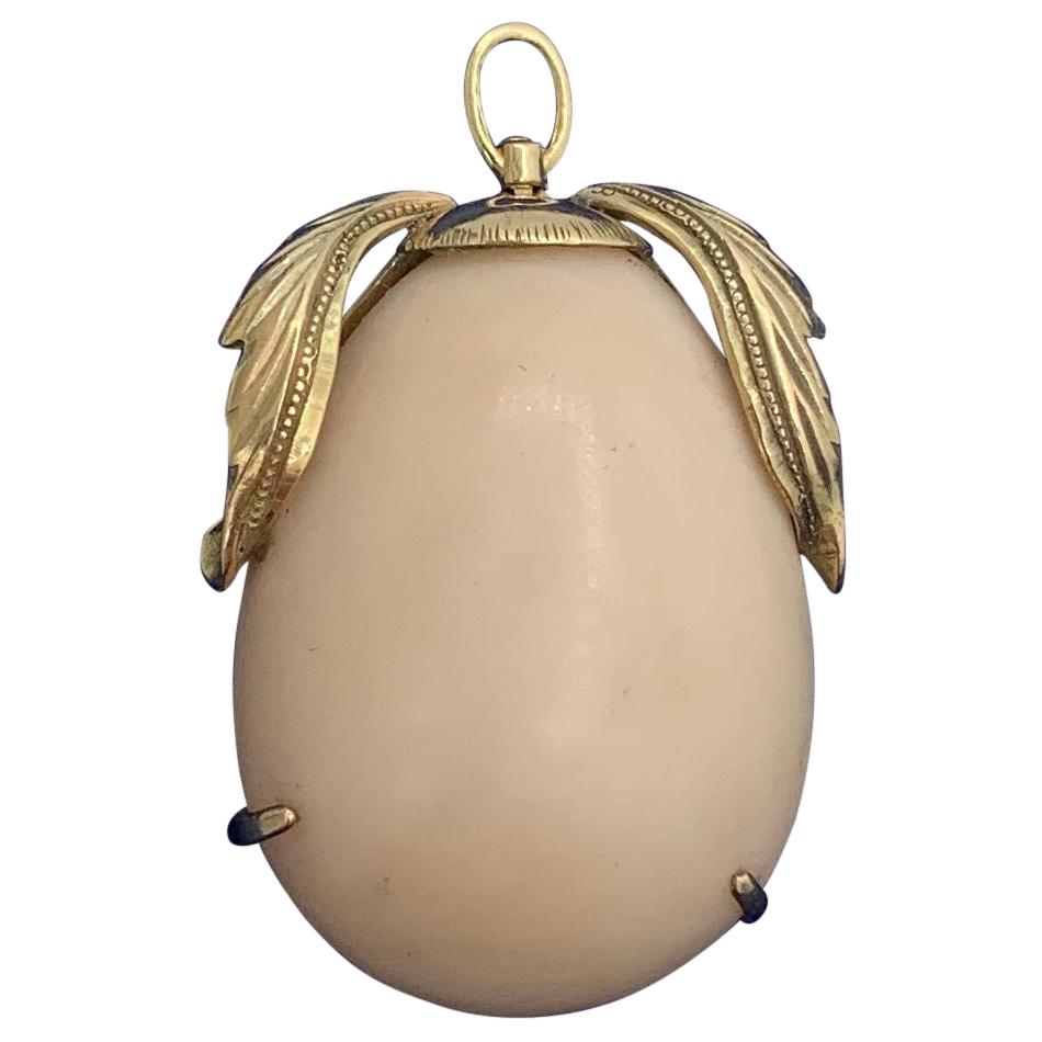 Angel Skin Coral 14 Karat Gold Pear Pendant Brooch Necklace Antique Retro